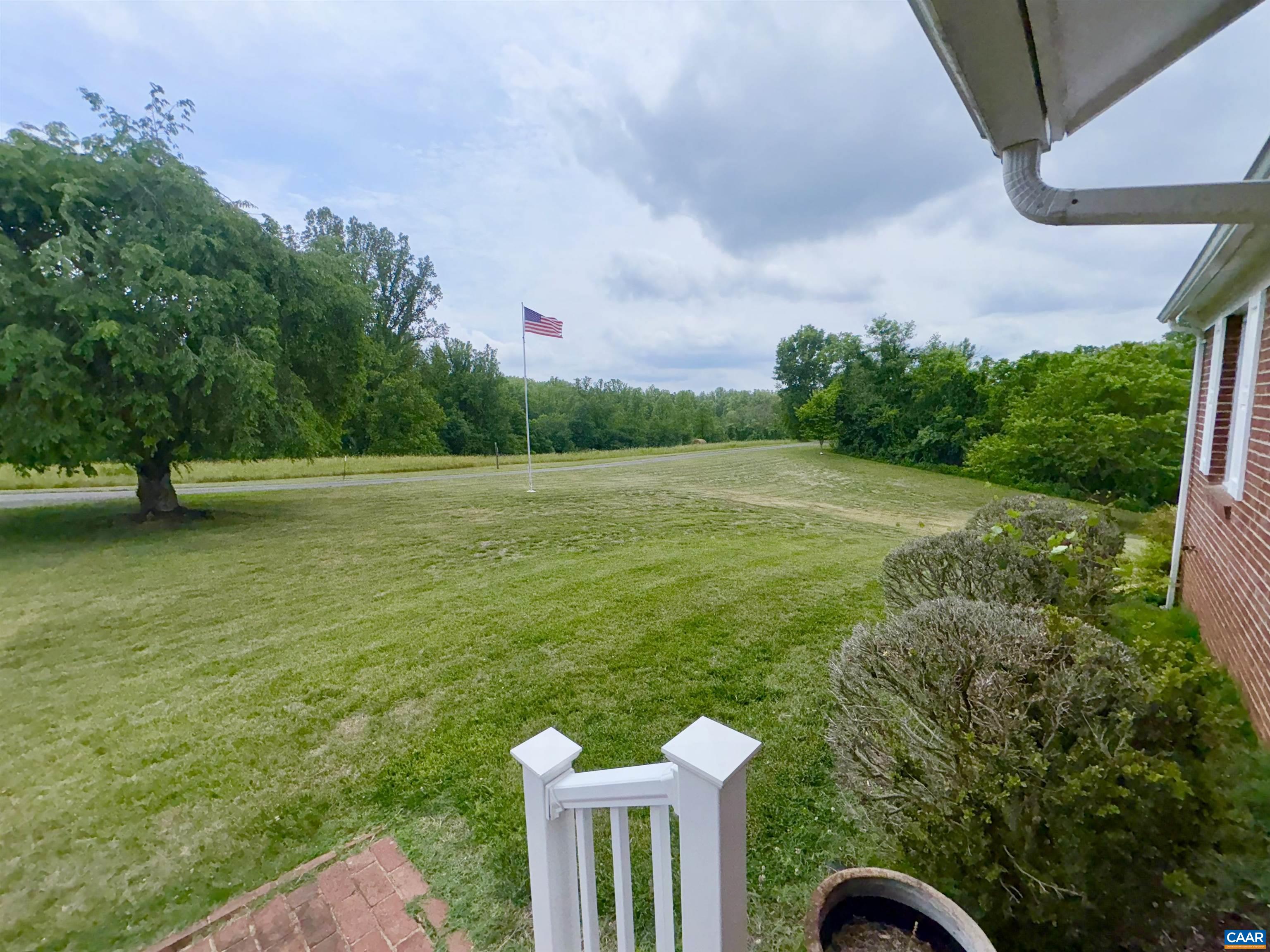 601 LAKE VIEW LN, LOVINGSTON, Virginia 22949, 3 Bedrooms Bedrooms, ,1 BathroomBathrooms,Residential,601 LAKE VIEW LN,678659 MLS # 678659 601 LAKE VIEW LN, LOVINGSTON, Virginia 22949, 3 Bedrooms Bedrooms, ,1 BathroomBathrooms,Residential,601 LAKE VIEW LN,678659 MLS # 678659