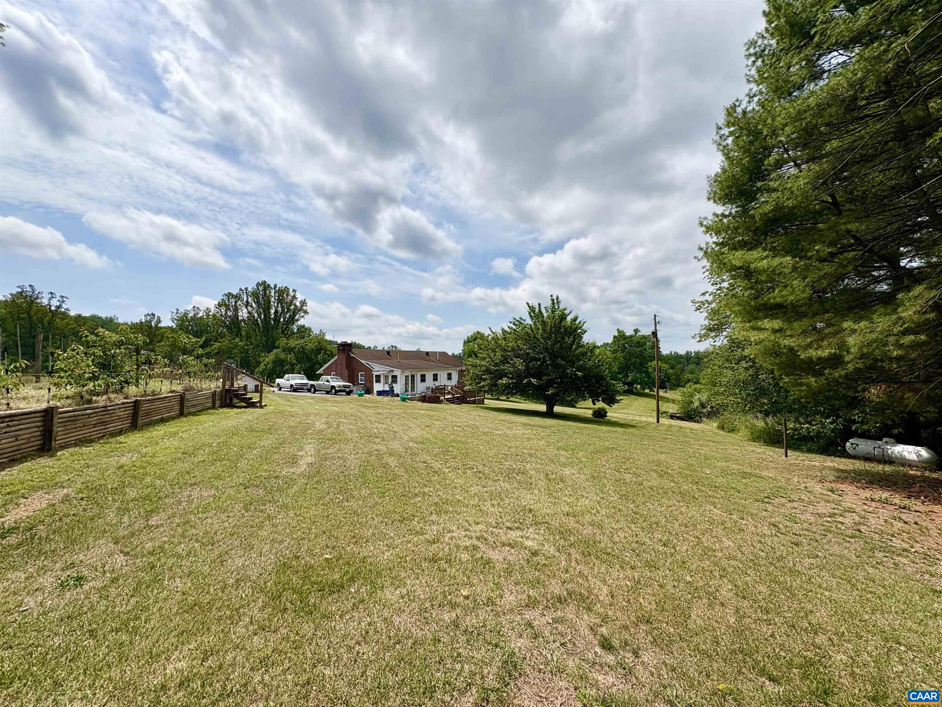 601 LAKE VIEW LN, LOVINGSTON, Virginia 22949, 3 Bedrooms Bedrooms, ,1 BathroomBathrooms,Residential,601 LAKE VIEW LN,678659 MLS # 678659 601 LAKE VIEW LN, LOVINGSTON, Virginia 22949, 3 Bedrooms Bedrooms, ,1 BathroomBathrooms,Residential,601 LAKE VIEW LN,678659 MLS # 678659