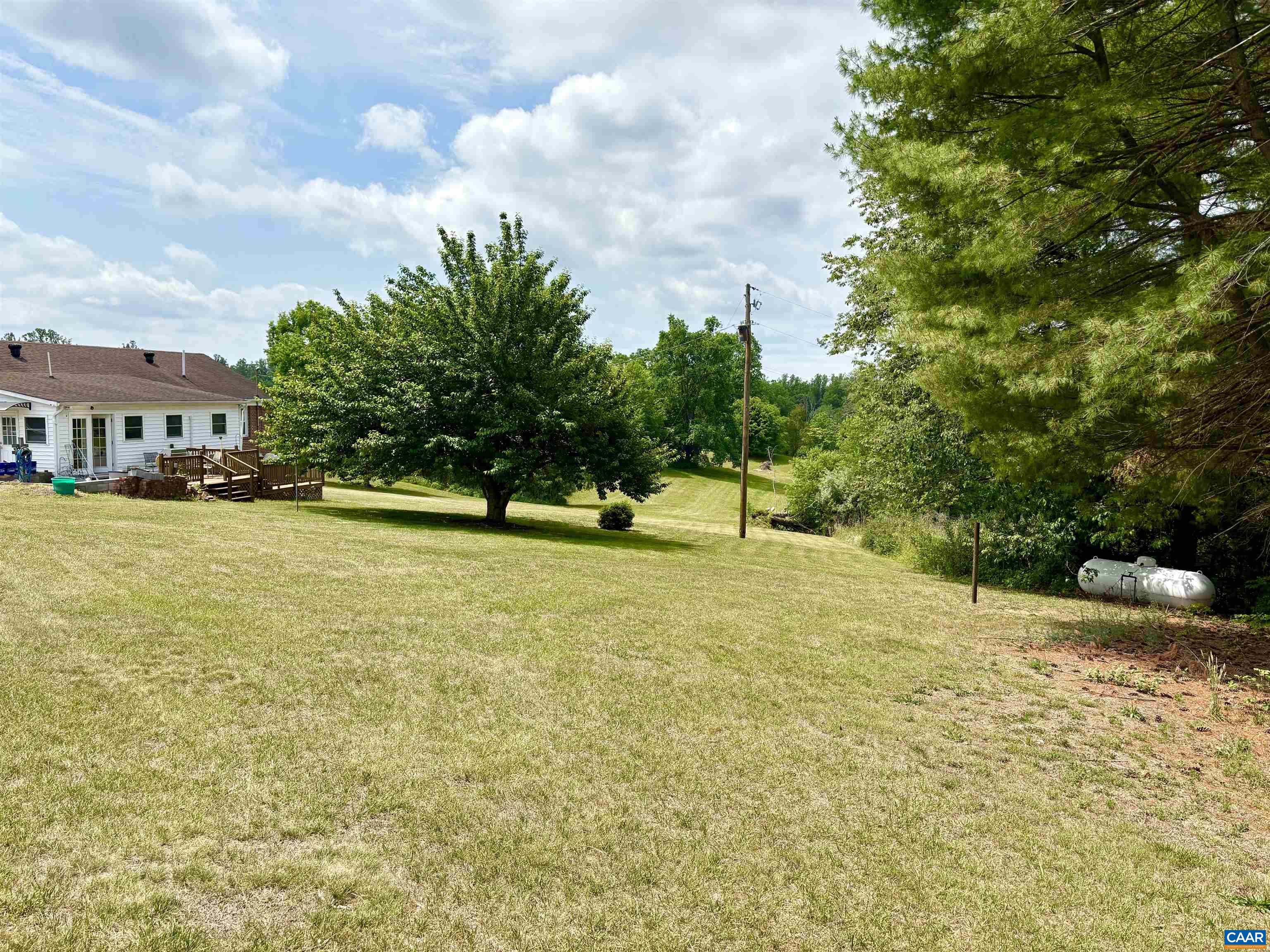 601 LAKE VIEW LN, LOVINGSTON, Virginia 22949, 3 Bedrooms Bedrooms, ,1 BathroomBathrooms,Residential,601 LAKE VIEW LN,678659 MLS # 678659 601 LAKE VIEW LN, LOVINGSTON, Virginia 22949, 3 Bedrooms Bedrooms, ,1 BathroomBathrooms,Residential,601 LAKE VIEW LN,678659 MLS # 678659