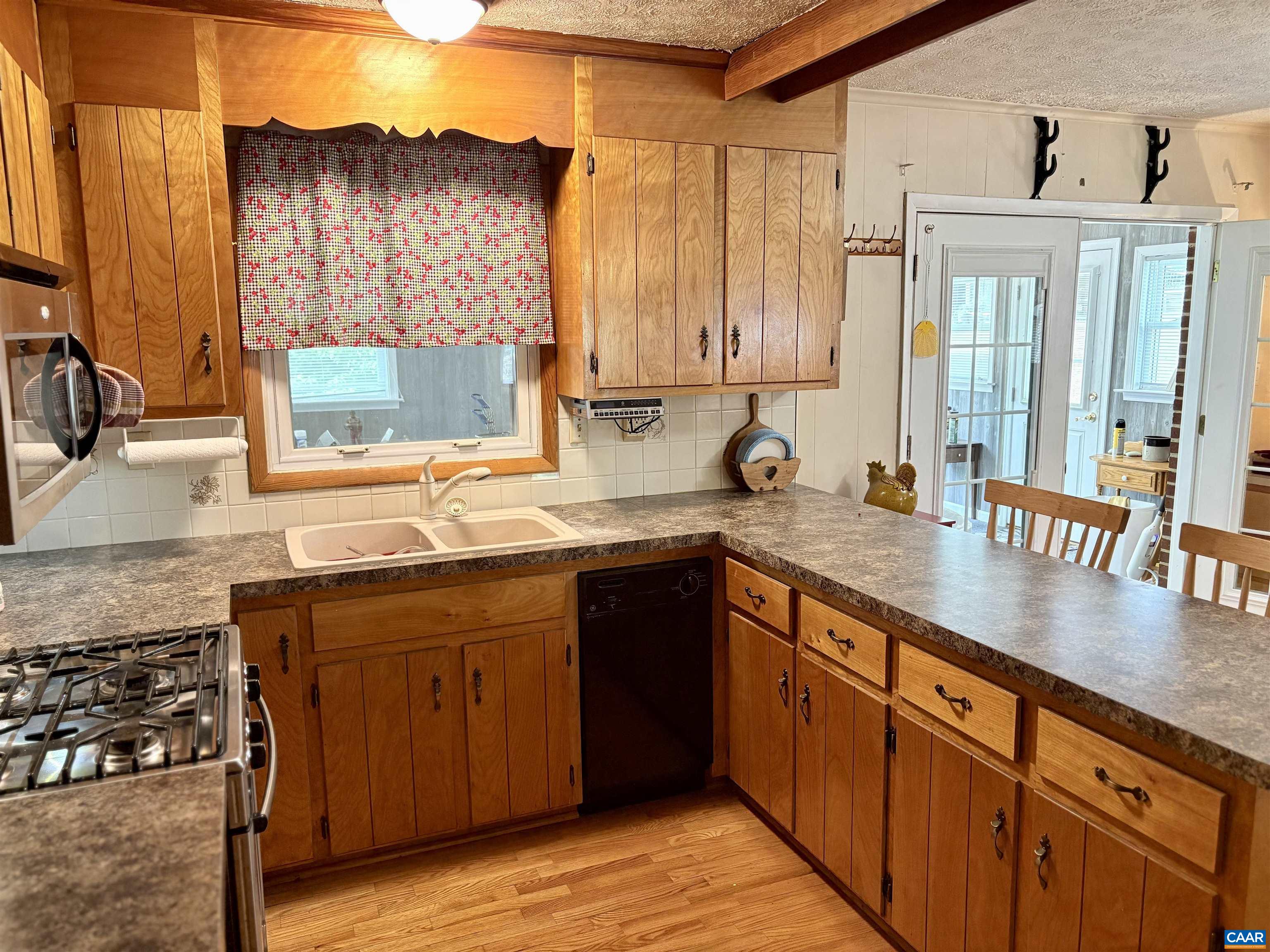 601 LAKE VIEW LN, LOVINGSTON, Virginia 22949, 3 Bedrooms Bedrooms, ,1 BathroomBathrooms,Residential,601 LAKE VIEW LN,678659 MLS # 678659 601 LAKE VIEW LN, LOVINGSTON, Virginia 22949, 3 Bedrooms Bedrooms, ,1 BathroomBathrooms,Residential,601 LAKE VIEW LN,678659 MLS # 678659