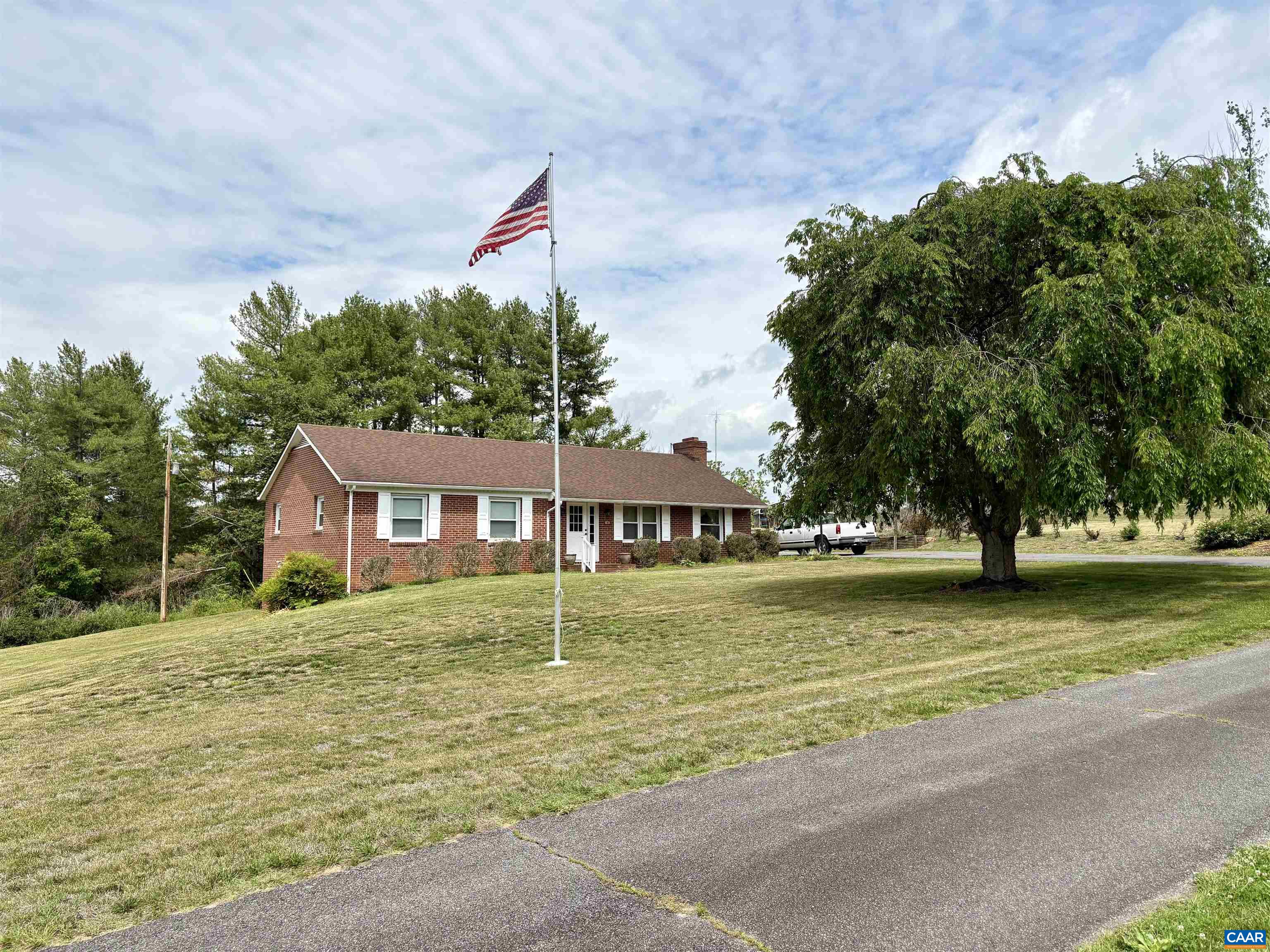 601 LAKE VIEW LN, LOVINGSTON, Virginia 22949, 3 Bedrooms Bedrooms, ,1 BathroomBathrooms,Residential,601 LAKE VIEW LN,678659 MLS # 678659 601 LAKE VIEW LN, LOVINGSTON, Virginia 22949, 3 Bedrooms Bedrooms, ,1 BathroomBathrooms,Residential,601 LAKE VIEW LN,678659 MLS # 678659