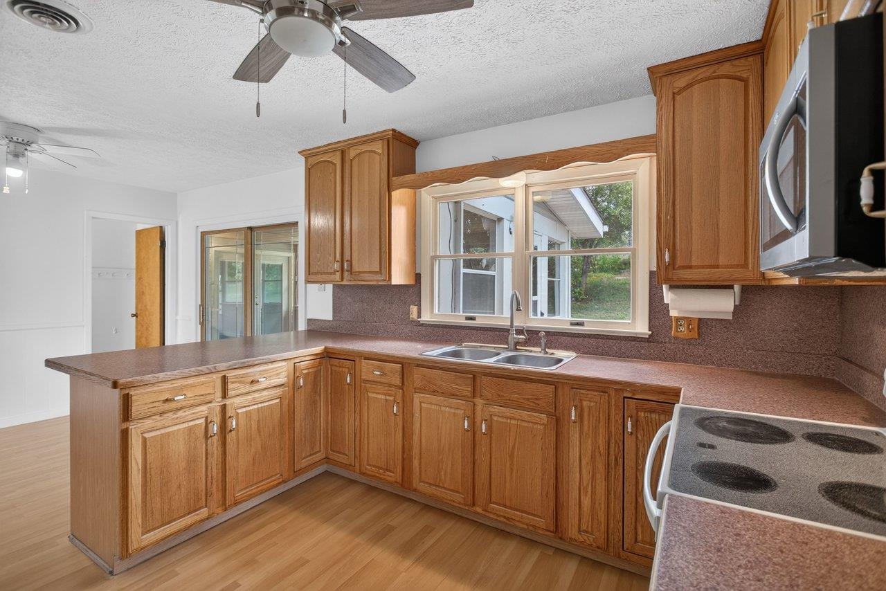 1627 BARBERSHOP RD, EDINBURG, Virginia 22824, 3 Bedrooms Bedrooms, ,2 BathroomsBathrooms,Residential,1627 BARBERSHOP RD,678667 MLS # 678667