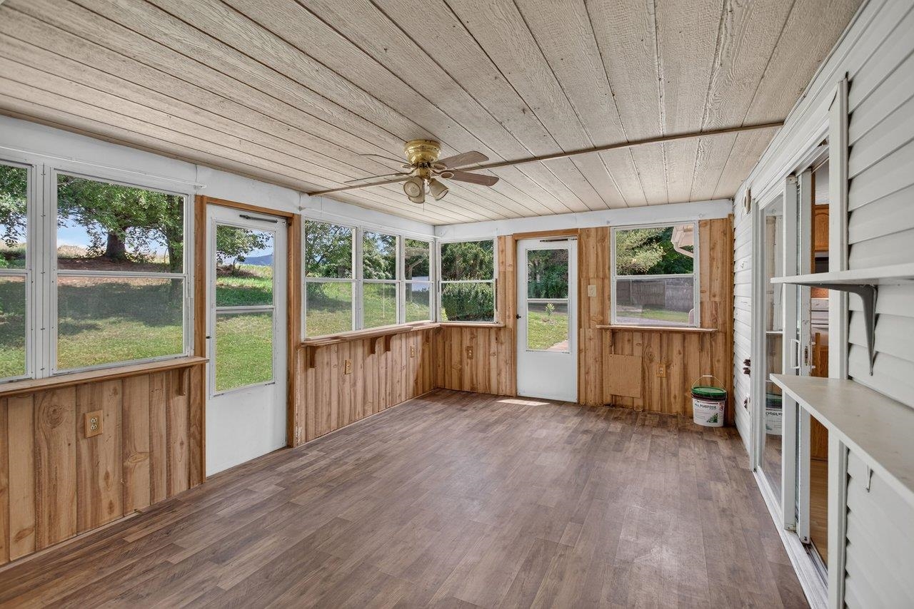 1627 BARBERSHOP RD, EDINBURG, Virginia 22824, 3 Bedrooms Bedrooms, ,2 BathroomsBathrooms,Residential,1627 BARBERSHOP RD,678667 MLS # 678667