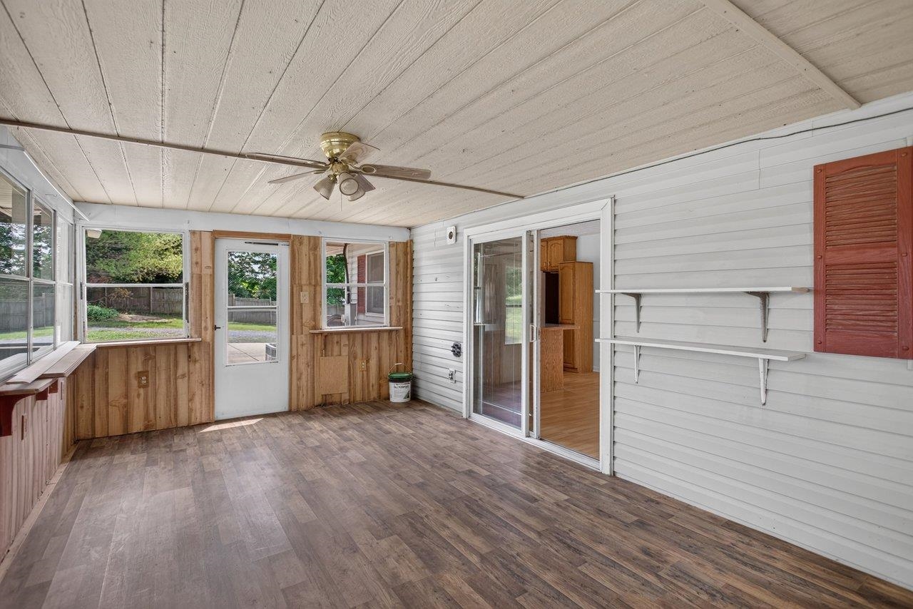 1627 BARBERSHOP RD, EDINBURG, Virginia 22824, 3 Bedrooms Bedrooms, ,2 BathroomsBathrooms,Residential,1627 BARBERSHOP RD,678667 MLS # 678667