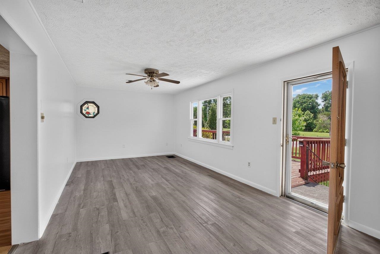 1627 BARBERSHOP RD, EDINBURG, Virginia 22824, 3 Bedrooms Bedrooms, ,2 BathroomsBathrooms,Residential,1627 BARBERSHOP RD,678667 MLS # 678667
