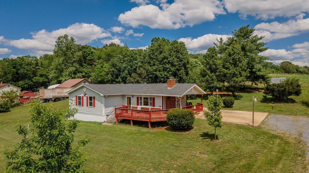 1627 BARBERSHOP RD, EDINBURG, Virginia 22824, 3 Bedrooms Bedrooms, ,2 BathroomsBathrooms,Residential,1627 BARBERSHOP RD,678667 MLS # 678667