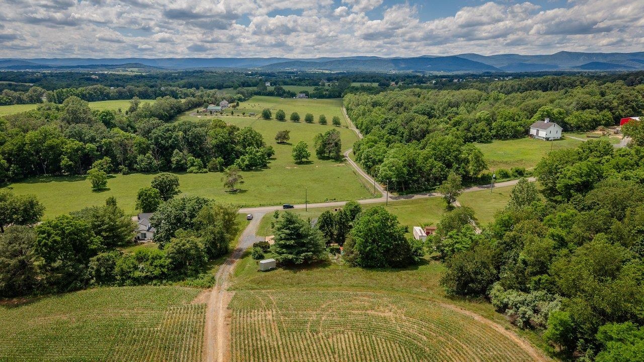 1627 BARBERSHOP RD, EDINBURG, Virginia 22824, 3 Bedrooms Bedrooms, ,2 BathroomsBathrooms,Residential,1627 BARBERSHOP RD,678667 MLS # 678667