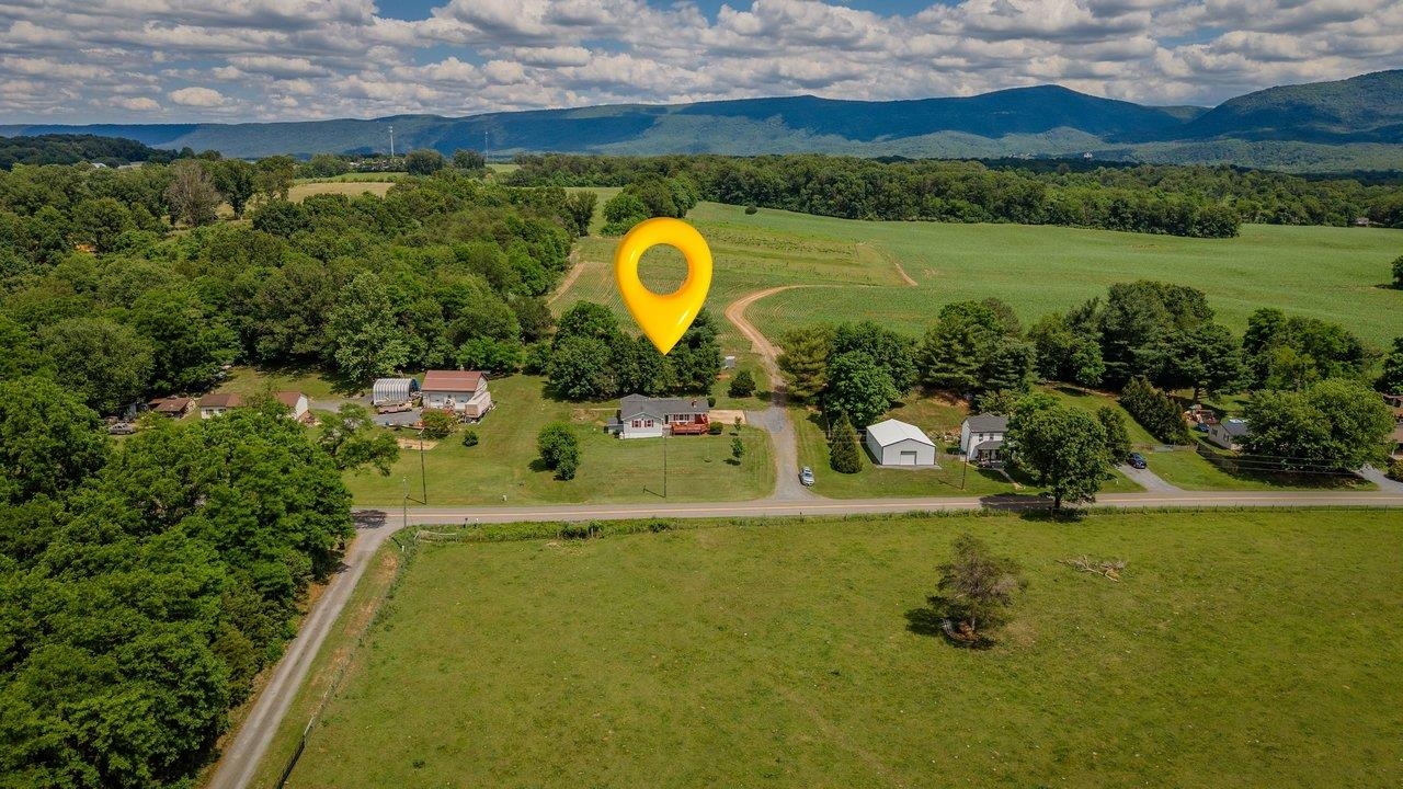 1627 BARBERSHOP RD, EDINBURG, Virginia 22824, 3 Bedrooms Bedrooms, ,2 BathroomsBathrooms,Residential,1627 BARBERSHOP RD,678667 MLS # 678667