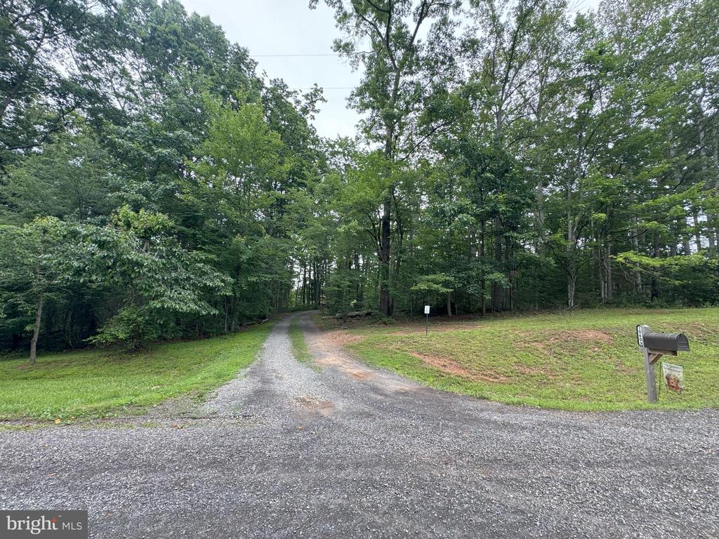 10409 TREATY CT, SPOTSYLVANIA, Virginia 22553, 5 Bedrooms Bedrooms, ,3 BathroomsBathrooms,Residential,10409 TREATY CT,VASP2042156 MLS # VASP2042156 10409 TREATY CT, SPOTSYLVANIA, Virginia 22553, 5 Bedrooms Bedrooms, ,3 BathroomsBathrooms,Residential,10409 TREATY CT,VASP2042156 MLS # VASP2042156