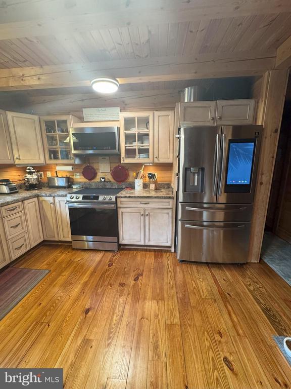 10409 TREATY CT, SPOTSYLVANIA, Virginia 22553, 5 Bedrooms Bedrooms, ,3 BathroomsBathrooms,Residential,10409 TREATY CT,VASP2042156 MLS # VASP2042156 10409 TREATY CT, SPOTSYLVANIA, Virginia 22553, 5 Bedrooms Bedrooms, ,3 BathroomsBathrooms,Residential,10409 TREATY CT,VASP2042156 MLS # VASP2042156