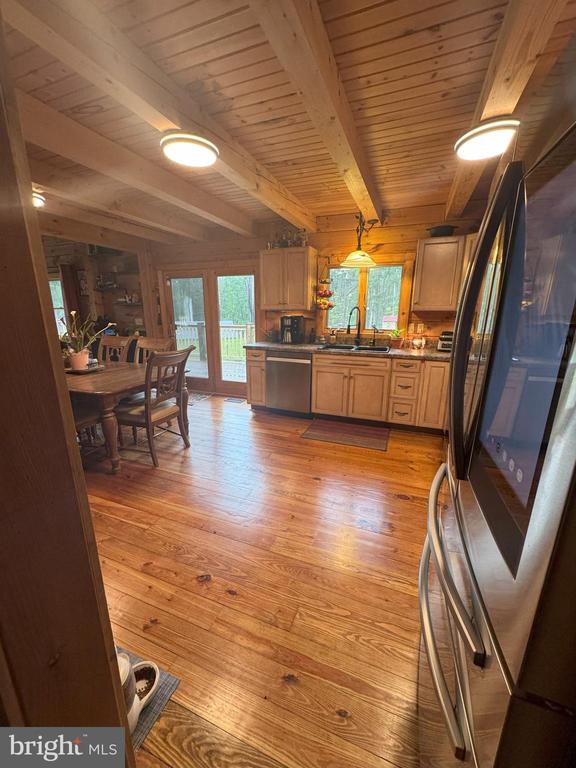 10409 TREATY CT, SPOTSYLVANIA, Virginia 22553, 5 Bedrooms Bedrooms, ,3 BathroomsBathrooms,Residential,10409 TREATY CT,VASP2042156 MLS # VASP2042156 10409 TREATY CT, SPOTSYLVANIA, Virginia 22553, 5 Bedrooms Bedrooms, ,3 BathroomsBathrooms,Residential,10409 TREATY CT,VASP2042156 MLS # VASP2042156