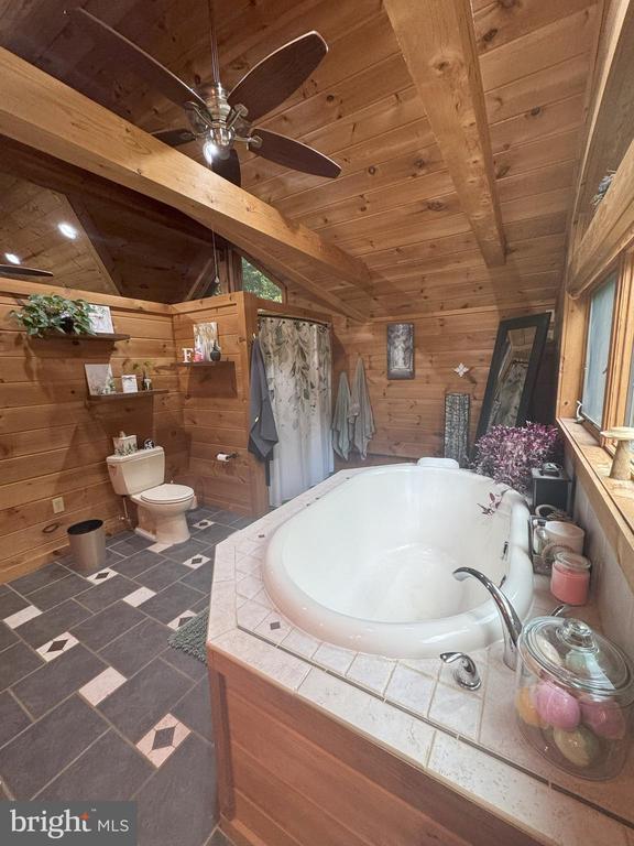 10409 TREATY CT, SPOTSYLVANIA, Virginia 22553, 5 Bedrooms Bedrooms, ,3 BathroomsBathrooms,Residential,10409 TREATY CT,VASP2042156 MLS # VASP2042156 10409 TREATY CT, SPOTSYLVANIA, Virginia 22553, 5 Bedrooms Bedrooms, ,3 BathroomsBathrooms,Residential,10409 TREATY CT,VASP2042156 MLS # VASP2042156