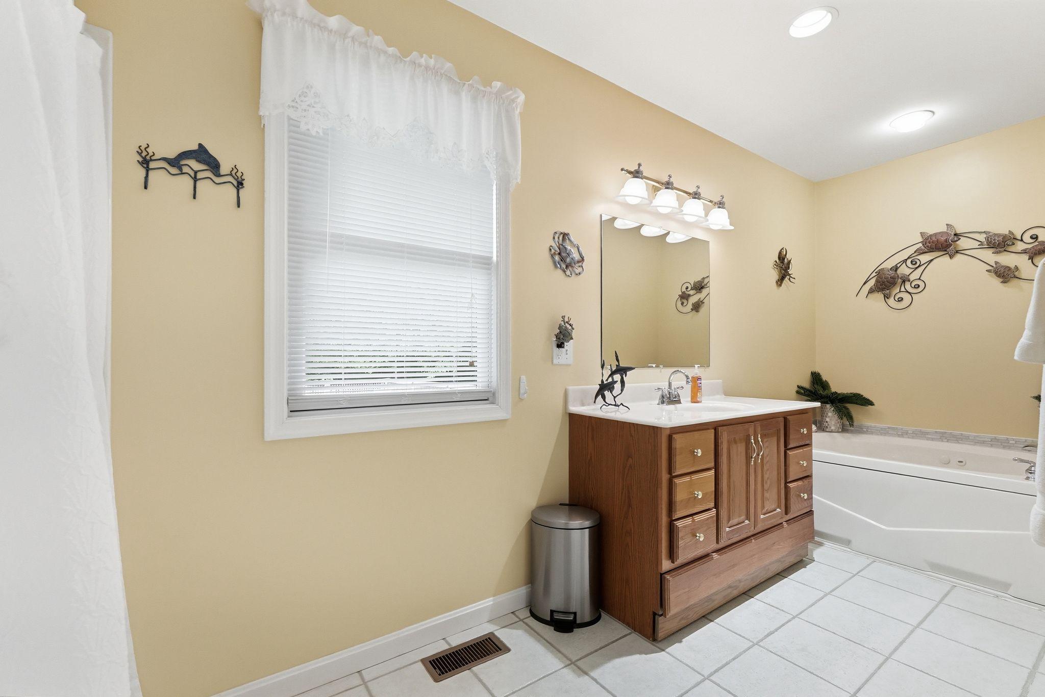 2411 QUAKER RUN RD, BANCO, Virginia 22711, 3 Bedrooms Bedrooms, ,3 BathroomsBathrooms,Residential,2411 QUAKER RUN RD,VAMA2002816 MLS # VAMA2002816 2411 QUAKER RUN RD, BANCO, Virginia 22711, 3 Bedrooms Bedrooms, ,3 BathroomsBathrooms,Residential,2411 QUAKER RUN RD,VAMA2002816 MLS # VAMA2002816