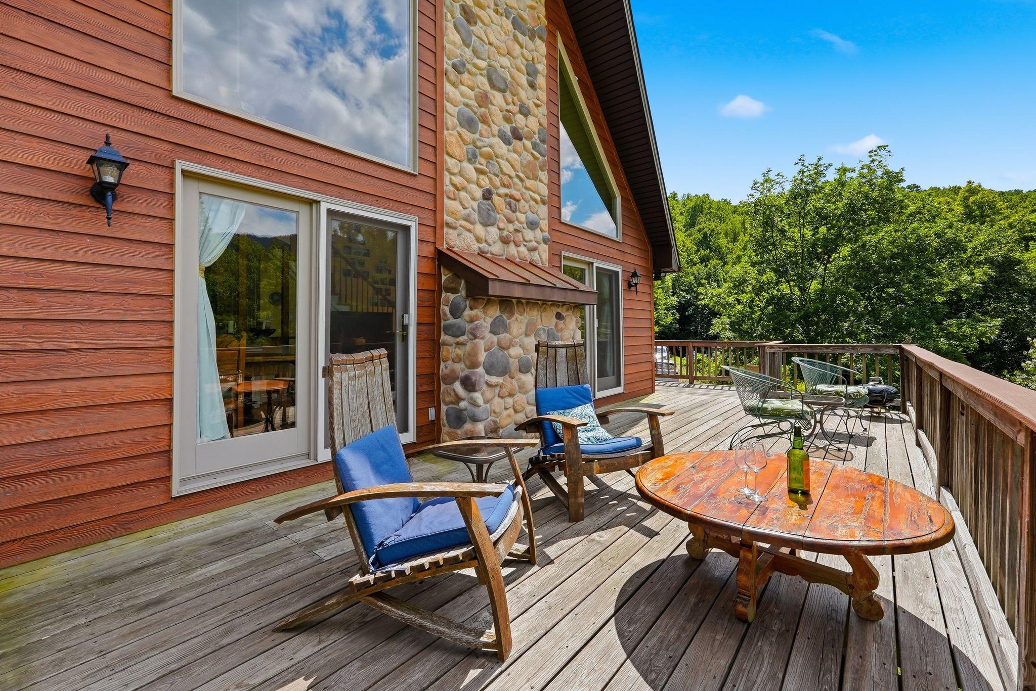 2411 QUAKER RUN RD, BANCO, Virginia 22711, 3 Bedrooms Bedrooms, ,3 BathroomsBathrooms,Residential,2411 QUAKER RUN RD,VAMA2002816 MLS # VAMA2002816 2411 QUAKER RUN RD, BANCO, Virginia 22711, 3 Bedrooms Bedrooms, ,3 BathroomsBathrooms,Residential,2411 QUAKER RUN RD,VAMA2002816 MLS # VAMA2002816