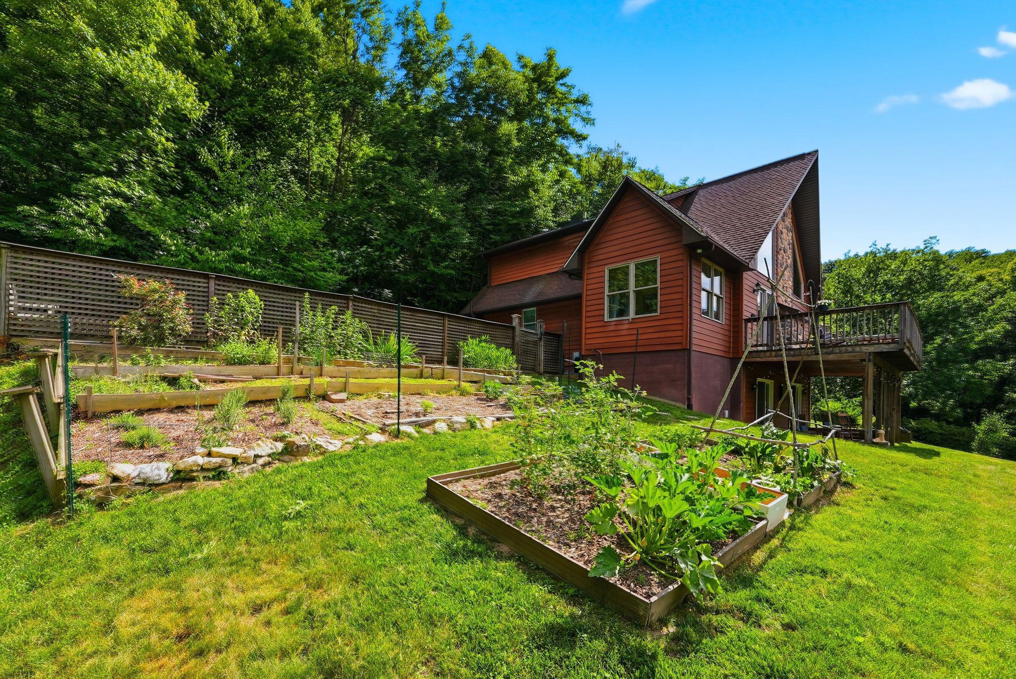 2411 QUAKER RUN RD, BANCO, Virginia 22711, 3 Bedrooms Bedrooms, ,3 BathroomsBathrooms,Residential,2411 QUAKER RUN RD,VAMA2002816 MLS # VAMA2002816 2411 QUAKER RUN RD, BANCO, Virginia 22711, 3 Bedrooms Bedrooms, ,3 BathroomsBathrooms,Residential,2411 QUAKER RUN RD,VAMA2002816 MLS # VAMA2002816