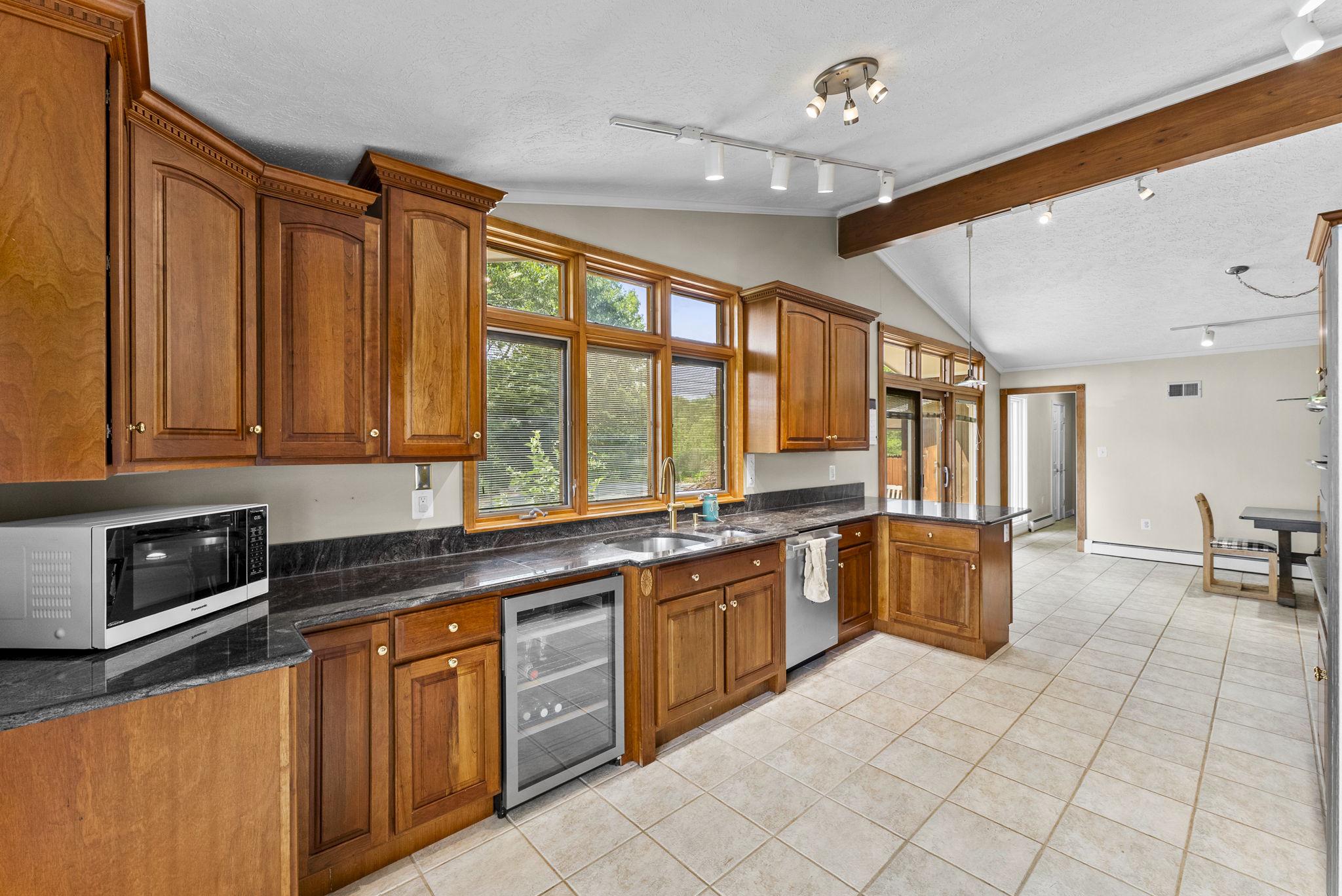 5114 LAUREL LN, BROAD RUN, Virginia 20137, 5 Bedrooms Bedrooms, ,4 BathroomsBathrooms,Residential,5114 LAUREL LN,VAFQ2022448 MLS # VAFQ2022448