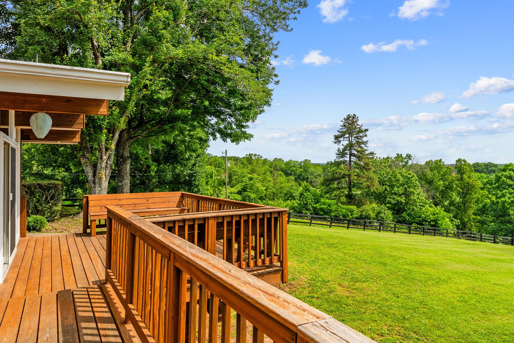 5114 LAUREL LN, BROAD RUN, Virginia 20137, 5 Bedrooms Bedrooms, ,4 BathroomsBathrooms,Residential,5114 LAUREL LN,VAFQ2022448 MLS # VAFQ2022448