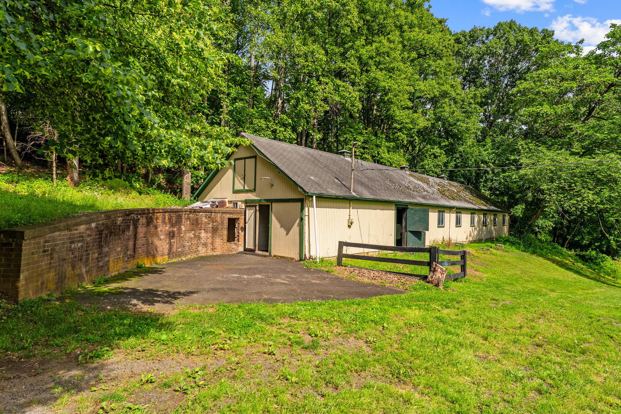 5114 LAUREL LN, BROAD RUN, Virginia 20137, 5 Bedrooms Bedrooms, ,4 BathroomsBathrooms,Residential,5114 LAUREL LN,VAFQ2022448 MLS # VAFQ2022448