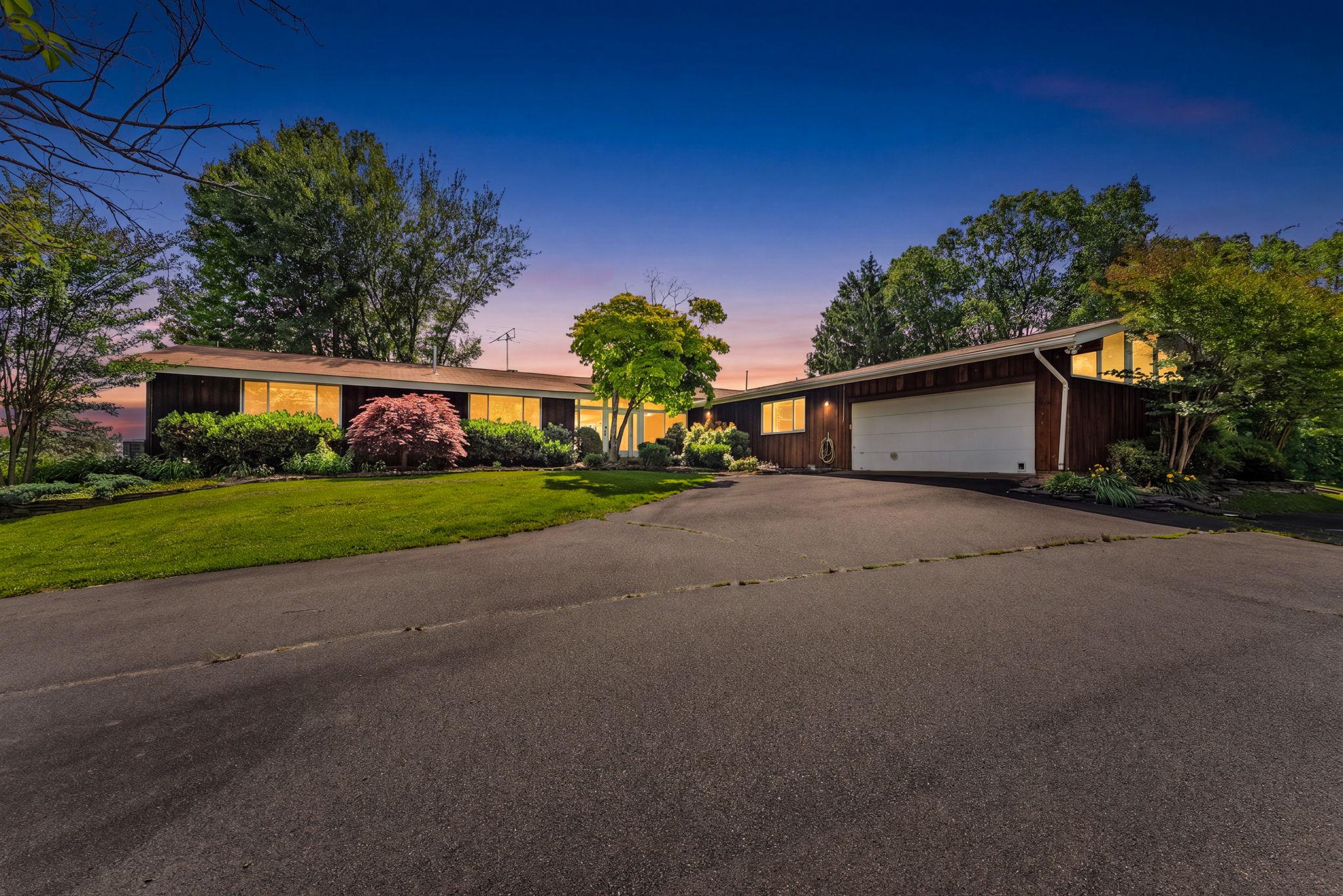 5114 LAUREL LN, BROAD RUN, Virginia 20137, 5 Bedrooms Bedrooms, ,4 BathroomsBathrooms,Residential,5114 LAUREL LN,VAFQ2022448 MLS # VAFQ2022448