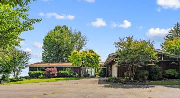 5114 LAUREL LN, BROAD RUN, Virginia 20137, 5 Bedrooms Bedrooms, ,4 BathroomsBathrooms,Residential,5114 LAUREL LN,VAFQ2022448 MLS # VAFQ2022448