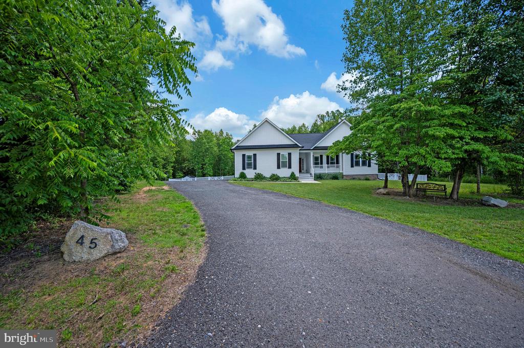 45 CIMARRON CT, LOUISA, Virginia 23093, 3 Bedrooms Bedrooms, ,2 BathroomsBathrooms,Residential,45 CIMARRON CT,VALA2010000 MLS # VALA2010000