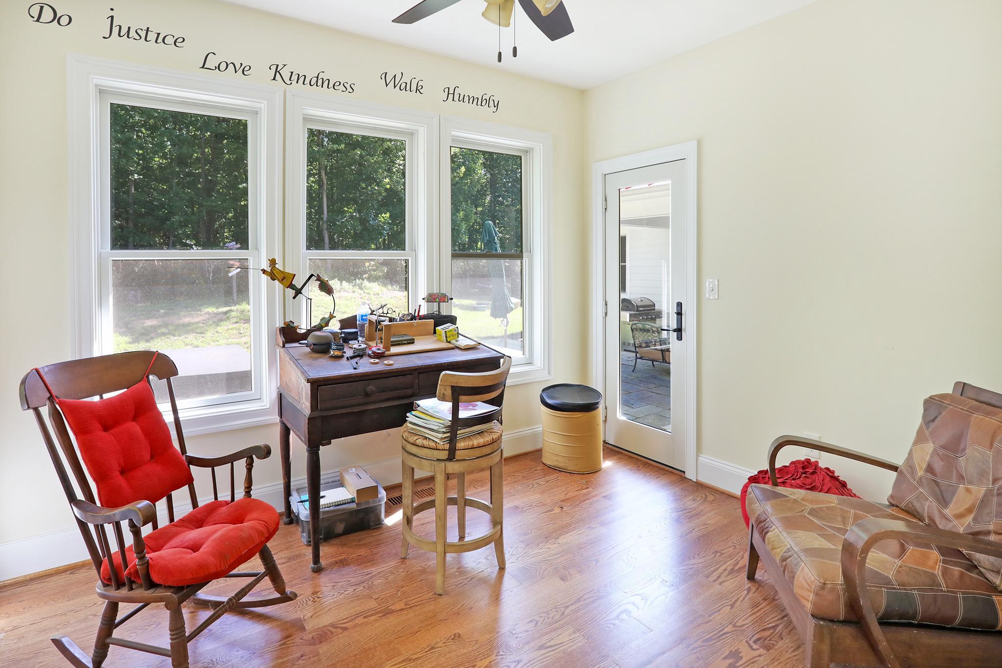 3411 FENNY HILL RD, DELAPLANE, Virginia 20144, 5 Bedrooms Bedrooms, ,3 BathroomsBathrooms,Residential,3411 FENNY HILL RD,VAFQ2022490 MLS # VAFQ2022490 3411 FENNY HILL RD, DELAPLANE, Virginia 20144, 5 Bedrooms Bedrooms, ,3 BathroomsBathrooms,Residential,3411 FENNY HILL RD,VAFQ2022490 MLS # VAFQ2022490