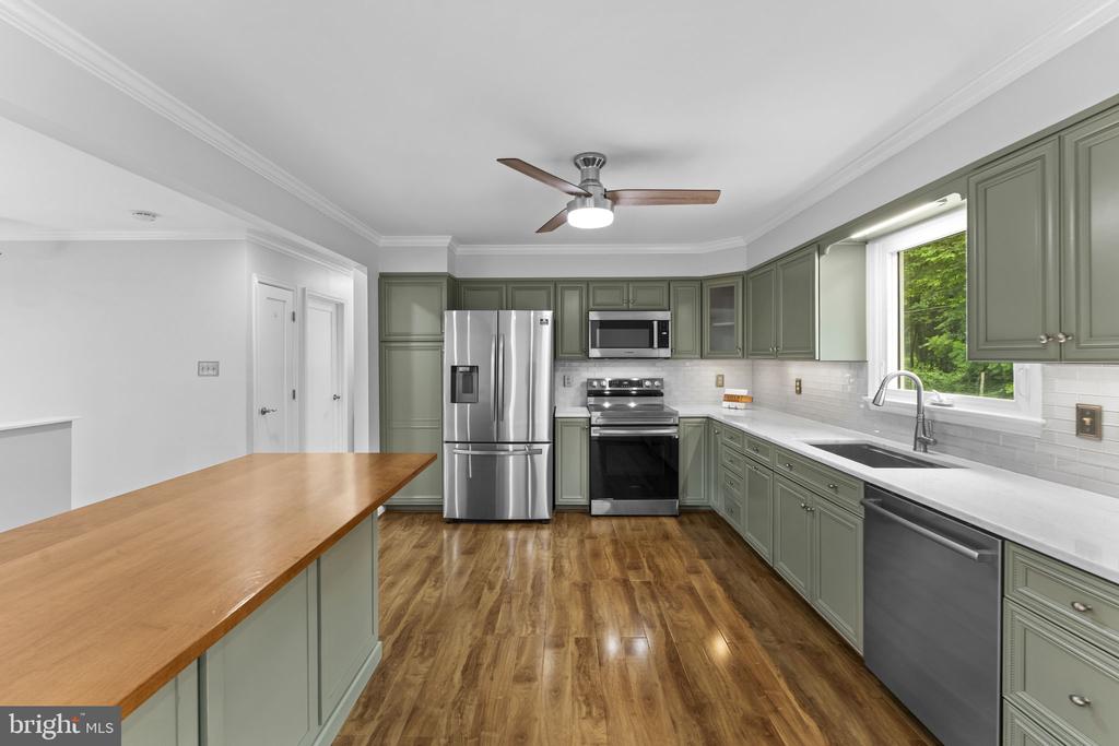 6318 MAYFIELD LN, WARRENTON, Virginia 20187, 4 Bedrooms Bedrooms, ,2 BathroomsBathrooms,Residential,6318 MAYFIELD LN,VAFQ2022604 MLS # VAFQ2022604 6318 MAYFIELD LN, WARRENTON, Virginia 20187, 4 Bedrooms Bedrooms, ,2 BathroomsBathrooms,Residential,6318 MAYFIELD LN,VAFQ2022604 MLS # VAFQ2022604