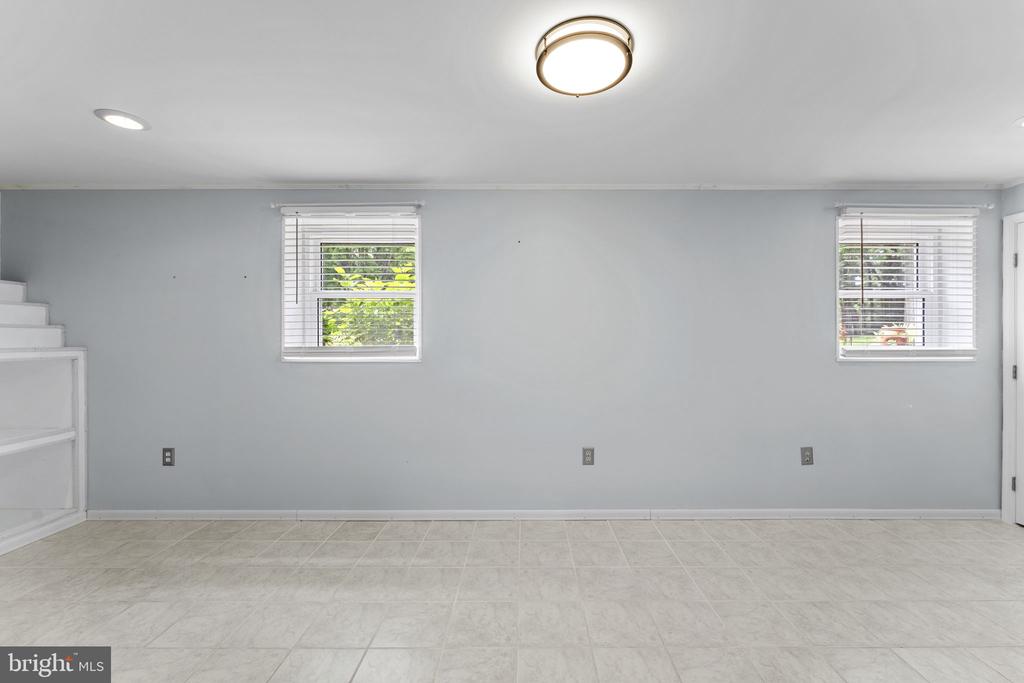 6318 MAYFIELD LN, WARRENTON, Virginia 20187, 4 Bedrooms Bedrooms, ,2 BathroomsBathrooms,Residential,6318 MAYFIELD LN,VAFQ2022604 MLS # VAFQ2022604 6318 MAYFIELD LN, WARRENTON, Virginia 20187, 4 Bedrooms Bedrooms, ,2 BathroomsBathrooms,Residential,6318 MAYFIELD LN,VAFQ2022604 MLS # VAFQ2022604