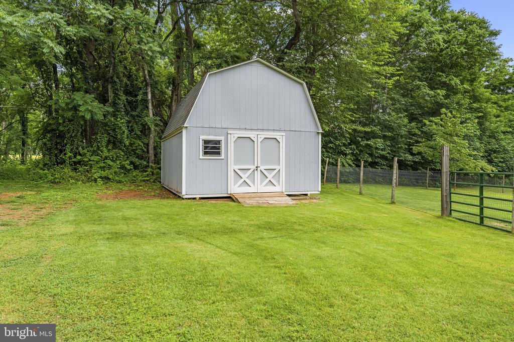 6318 MAYFIELD LN, WARRENTON, Virginia 20187, 4 Bedrooms Bedrooms, ,2 BathroomsBathrooms,Residential,6318 MAYFIELD LN,VAFQ2022604 MLS # VAFQ2022604 6318 MAYFIELD LN, WARRENTON, Virginia 20187, 4 Bedrooms Bedrooms, ,2 BathroomsBathrooms,Residential,6318 MAYFIELD LN,VAFQ2022604 MLS # VAFQ2022604