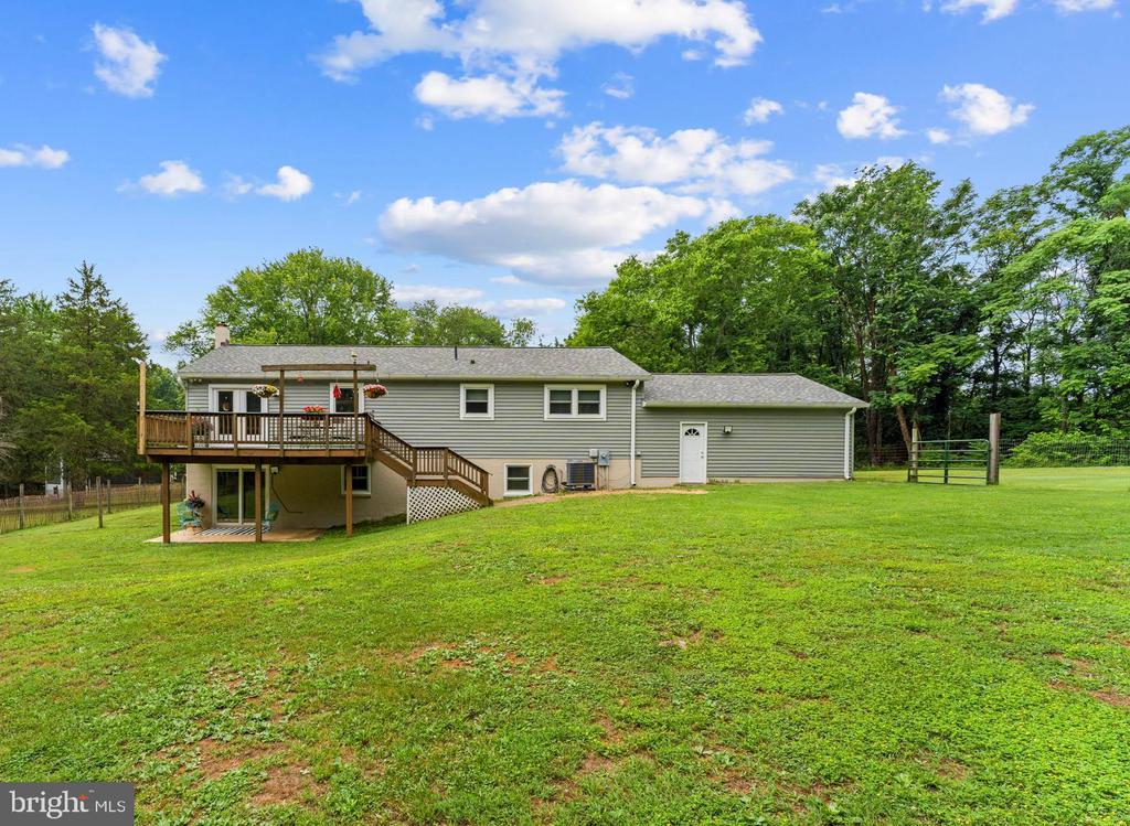 6318 MAYFIELD LN, WARRENTON, Virginia 20187, 4 Bedrooms Bedrooms, ,2 BathroomsBathrooms,Residential,6318 MAYFIELD LN,VAFQ2022604 MLS # VAFQ2022604 6318 MAYFIELD LN, WARRENTON, Virginia 20187, 4 Bedrooms Bedrooms, ,2 BathroomsBathrooms,Residential,6318 MAYFIELD LN,VAFQ2022604 MLS # VAFQ2022604