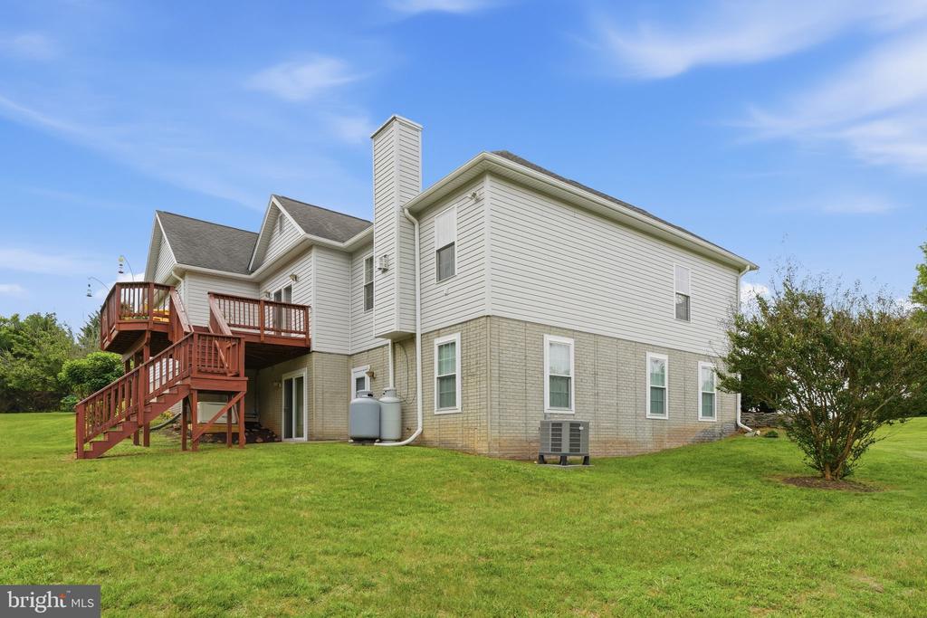 16082 LILY HILL WAY, CULPEPER, Virginia 22701, 3 Bedrooms Bedrooms, ,2 BathroomsBathrooms,Residential,16082 LILY HILL WAY,VACU2014082 MLS # VACU2014082 16082 LILY HILL WAY, CULPEPER, Virginia 22701, 3 Bedrooms Bedrooms, ,2 BathroomsBathrooms,Residential,16082 LILY HILL WAY,VACU2014082 MLS # VACU2014082