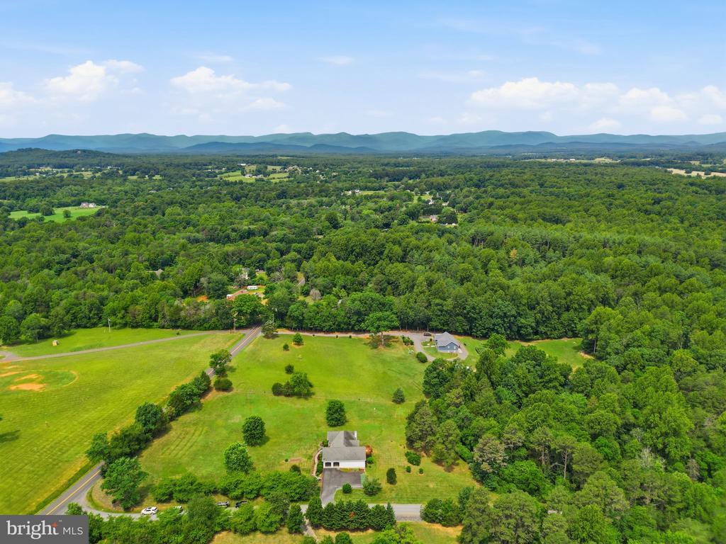 16082 LILY HILL WAY, CULPEPER, Virginia 22701, 3 Bedrooms Bedrooms, ,2 BathroomsBathrooms,Residential,16082 LILY HILL WAY,VACU2014082 MLS # VACU2014082 16082 LILY HILL WAY, CULPEPER, Virginia 22701, 3 Bedrooms Bedrooms, ,2 BathroomsBathrooms,Residential,16082 LILY HILL WAY,VACU2014082 MLS # VACU2014082