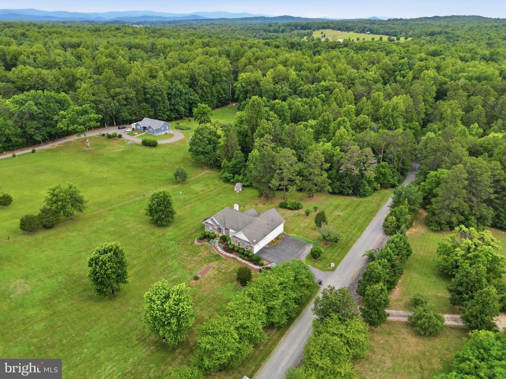 16082 LILY HILL WAY, CULPEPER, Virginia 22701, 3 Bedrooms Bedrooms, ,2 BathroomsBathrooms,Residential,16082 LILY HILL WAY,VACU2014082 MLS # VACU2014082 16082 LILY HILL WAY, CULPEPER, Virginia 22701, 3 Bedrooms Bedrooms, ,2 BathroomsBathrooms,Residential,16082 LILY HILL WAY,VACU2014082 MLS # VACU2014082