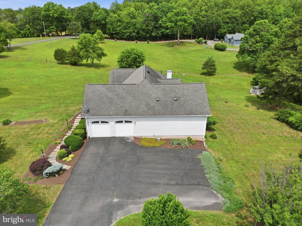 16082 LILY HILL WAY, CULPEPER, Virginia 22701, 3 Bedrooms Bedrooms, ,2 BathroomsBathrooms,Residential,16082 LILY HILL WAY,VACU2014082 MLS # VACU2014082 16082 LILY HILL WAY, CULPEPER, Virginia 22701, 3 Bedrooms Bedrooms, ,2 BathroomsBathrooms,Residential,16082 LILY HILL WAY,VACU2014082 MLS # VACU2014082