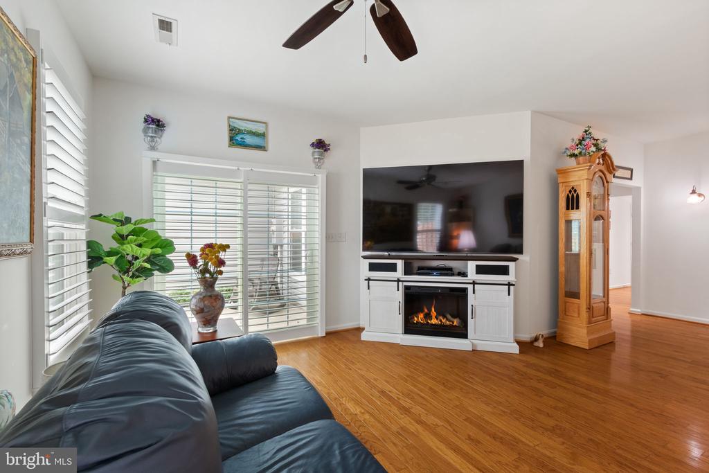 9515 AIRDRIE LN, FREDERICKSBURG, Virginia 22408, 2 Bedrooms Bedrooms, ,2 BathroomsBathrooms,Residential,9515 AIRDRIE LN,VASP2042904 MLS # VASP2042904 9515 AIRDRIE LN, FREDERICKSBURG, Virginia 22408, 2 Bedrooms Bedrooms, ,2 BathroomsBathrooms,Residential,9515 AIRDRIE LN,VASP2042904 MLS # VASP2042904