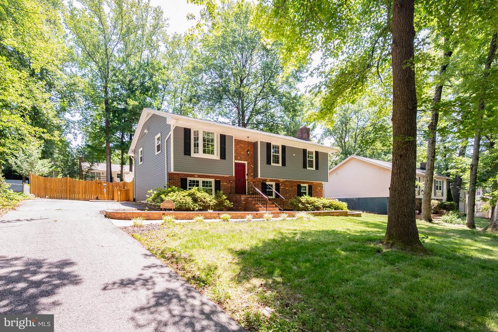 11821 RUTHERFORD DR, FREDERICKSBURG, Virginia 22407, 4 Bedrooms Bedrooms, ,2 BathroomsBathrooms,Residential,11821 RUTHERFORD DR,VASP2042638 MLS # VASP2042638 11821 RUTHERFORD DR, FREDERICKSBURG, Virginia 22407, 4 Bedrooms Bedrooms, ,2 BathroomsBathrooms,Residential,11821 RUTHERFORD DR,VASP2042638 MLS # VASP2042638