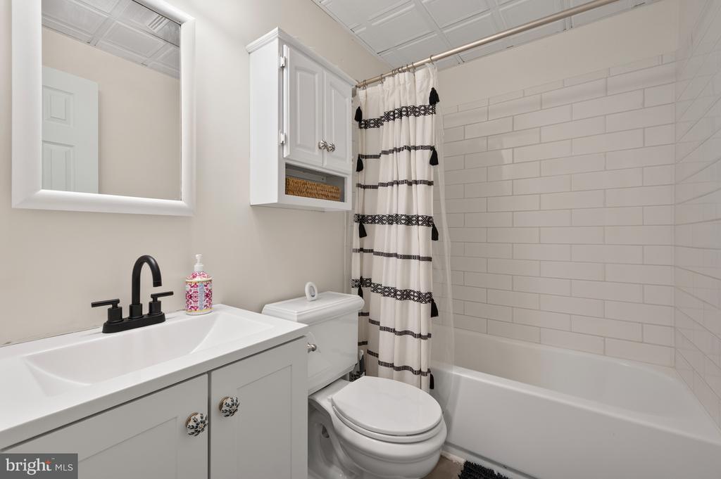 11821 RUTHERFORD DR, FREDERICKSBURG, Virginia 22407, 4 Bedrooms Bedrooms, ,2 BathroomsBathrooms,Residential,11821 RUTHERFORD DR,VASP2042638 MLS # VASP2042638 11821 RUTHERFORD DR, FREDERICKSBURG, Virginia 22407, 4 Bedrooms Bedrooms, ,2 BathroomsBathrooms,Residential,11821 RUTHERFORD DR,VASP2042638 MLS # VASP2042638