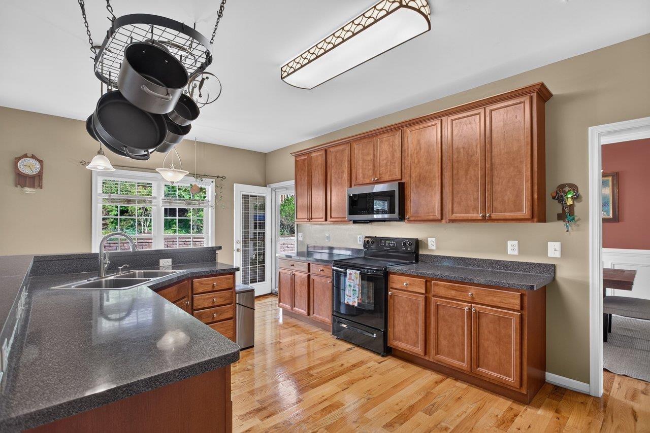 120 DAVID CIR, PENN LAIRD, Virginia 22846, 3 Bedrooms Bedrooms, ,2 BathroomsBathrooms,Residential,120 DAVID CIR,678595 MLS # 678595 120 DAVID CIR, PENN LAIRD, Virginia 22846, 3 Bedrooms Bedrooms, ,2 BathroomsBathrooms,Residential,120 DAVID CIR,678595 MLS # 678595
