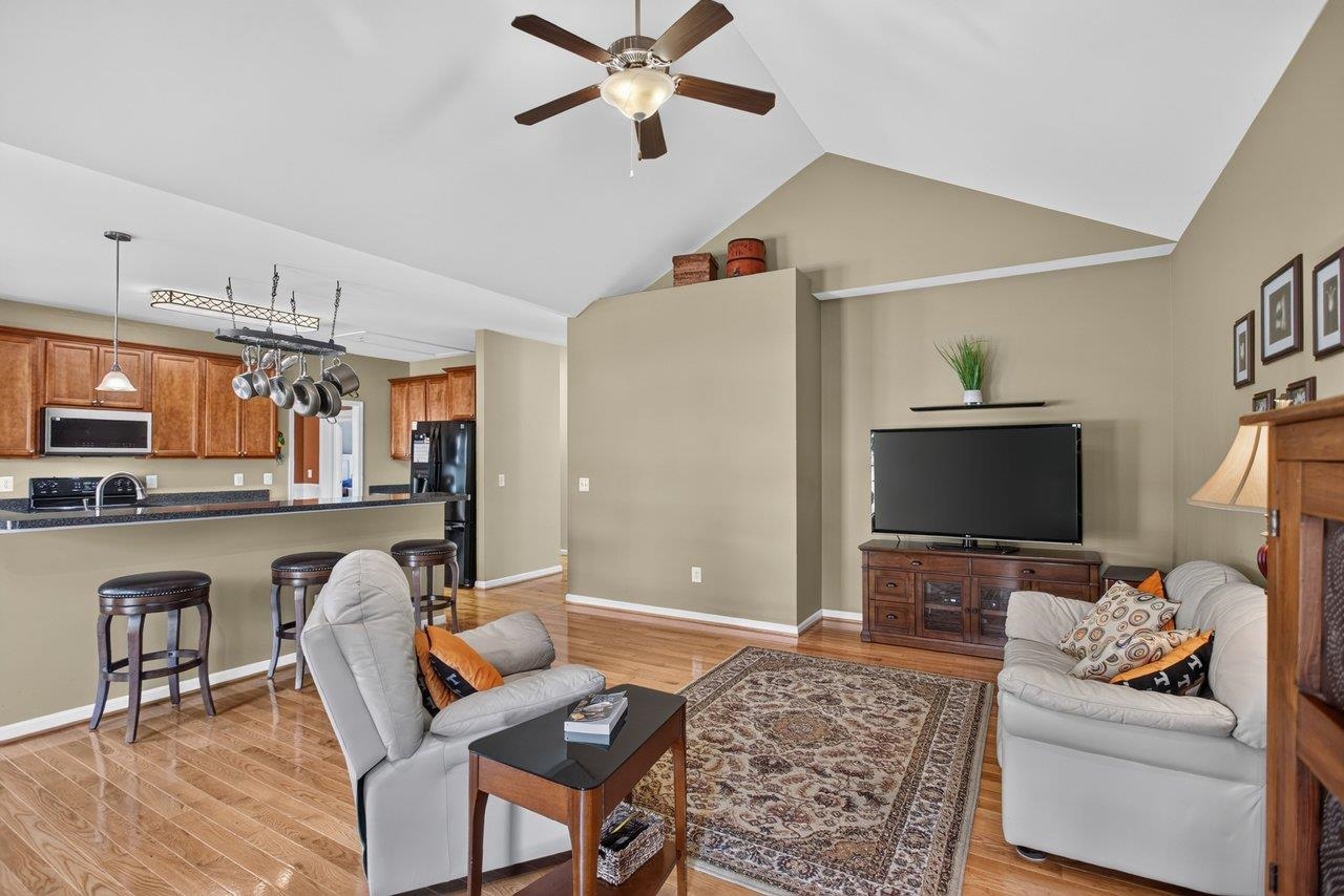 120 DAVID CIR, PENN LAIRD, Virginia 22846, 3 Bedrooms Bedrooms, ,2 BathroomsBathrooms,Residential,120 DAVID CIR,678595 MLS # 678595 120 DAVID CIR, PENN LAIRD, Virginia 22846, 3 Bedrooms Bedrooms, ,2 BathroomsBathrooms,Residential,120 DAVID CIR,678595 MLS # 678595