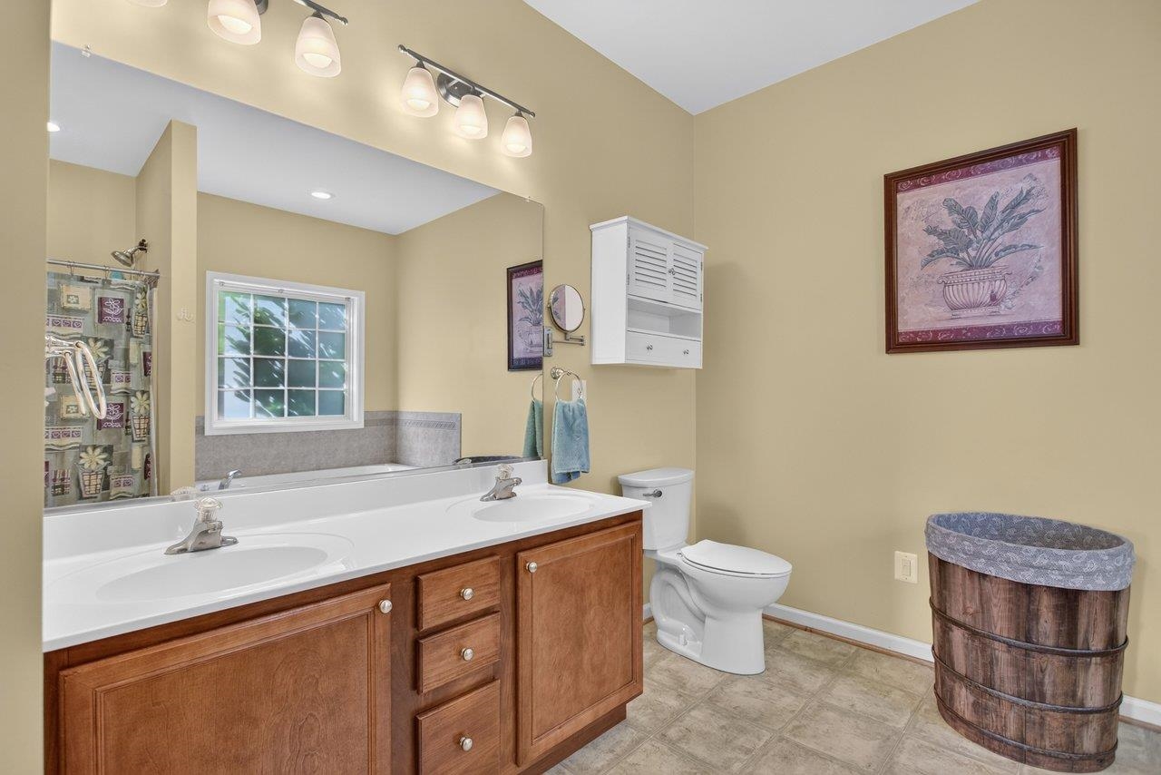 120 DAVID CIR, PENN LAIRD, Virginia 22846, 3 Bedrooms Bedrooms, ,2 BathroomsBathrooms,Residential,120 DAVID CIR,678595 MLS # 678595 120 DAVID CIR, PENN LAIRD, Virginia 22846, 3 Bedrooms Bedrooms, ,2 BathroomsBathrooms,Residential,120 DAVID CIR,678595 MLS # 678595