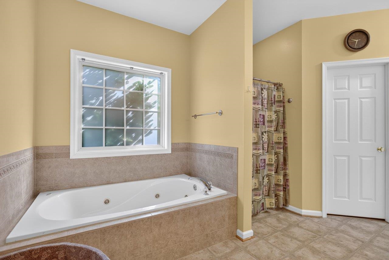120 DAVID CIR, PENN LAIRD, Virginia 22846, 3 Bedrooms Bedrooms, ,2 BathroomsBathrooms,Residential,120 DAVID CIR,678595 MLS # 678595 120 DAVID CIR, PENN LAIRD, Virginia 22846, 3 Bedrooms Bedrooms, ,2 BathroomsBathrooms,Residential,120 DAVID CIR,678595 MLS # 678595