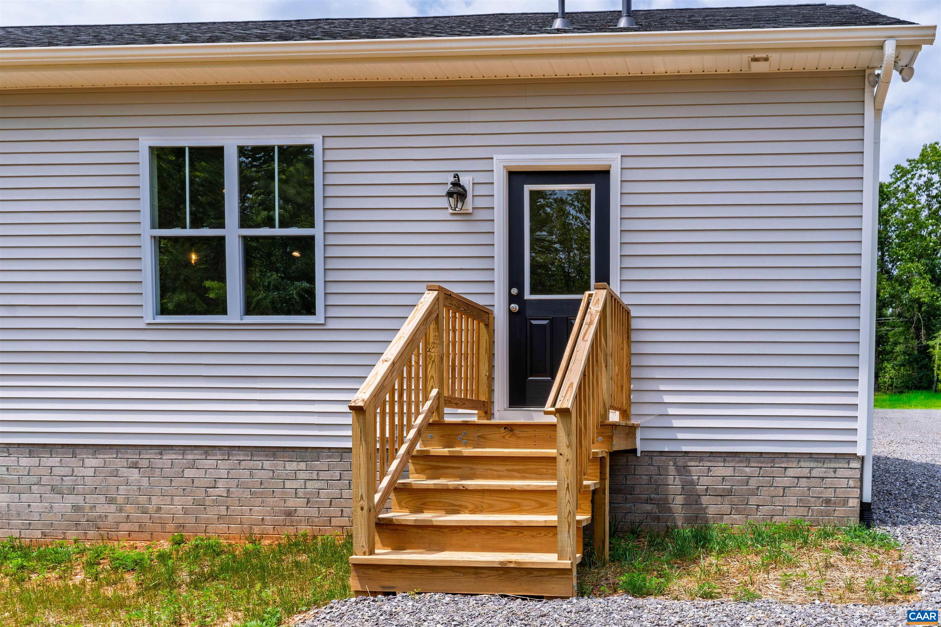 5712 DARLINGTON HEIGHTS RD, FARMVILLE, Virginia 23901, 3 Bedrooms Bedrooms, ,2 BathroomsBathrooms,Residential,5712 Darlington Heights Rd, Farmville, VA 23901, P,5712 DARLINGTON HEIGHTS RD,678668 MLS # 678668 5712 DARLINGTON HEIGHTS RD, FARMVILLE, Virginia 23901, 3 Bedrooms Bedrooms, ,2 BathroomsBathrooms,Residential,5712 Darlington Heights Rd, Farmville, VA 23901, P,5712 DARLINGTON HEIGHTS RD,678668 MLS # 678668