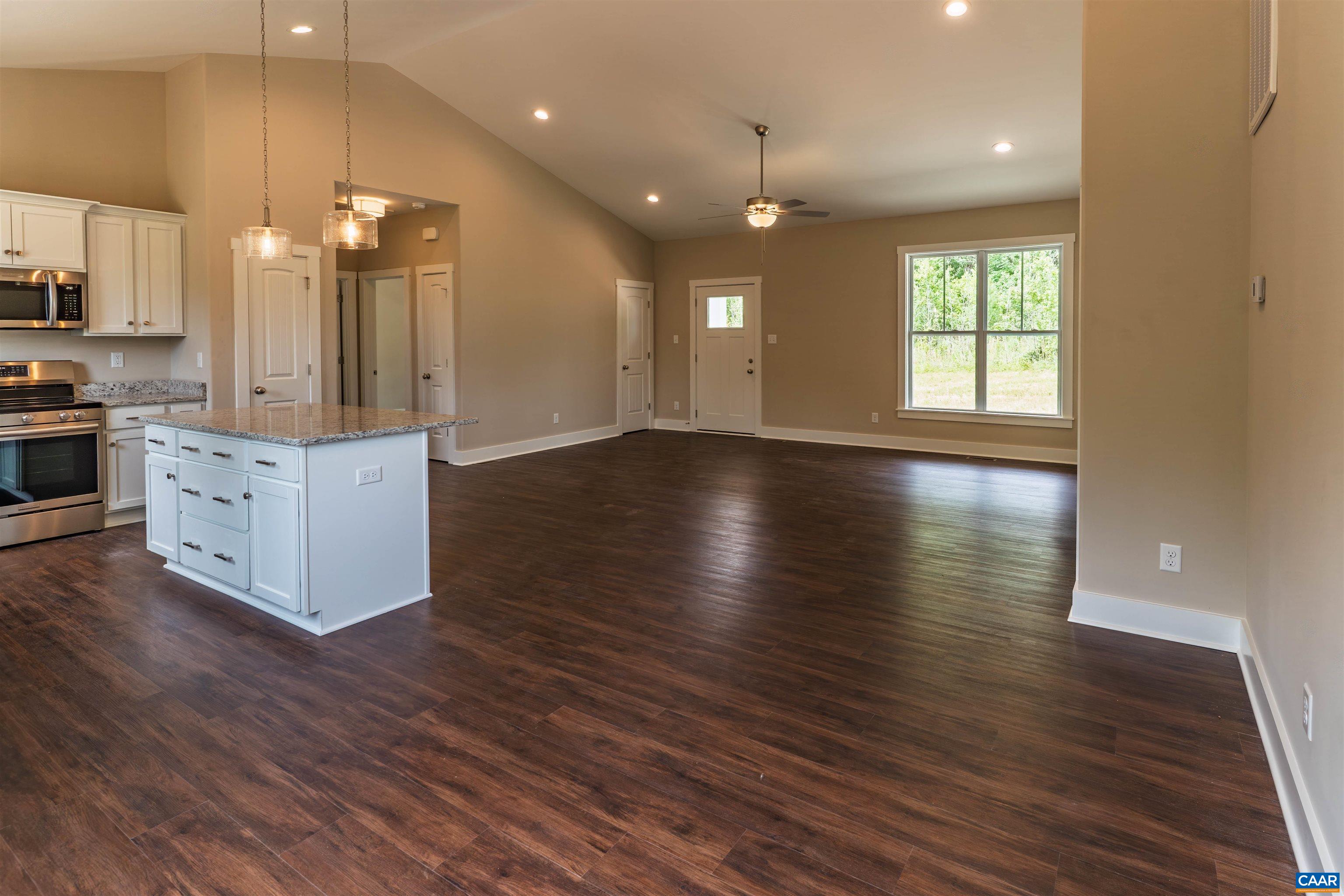 5712 DARLINGTON HEIGHTS RD, FARMVILLE, Virginia 23901, 3 Bedrooms Bedrooms, ,2 BathroomsBathrooms,Residential,5712 Darlington Heights Rd, Farmville, VA 23901, P,5712 DARLINGTON HEIGHTS RD,678668 MLS # 678668 5712 DARLINGTON HEIGHTS RD, FARMVILLE, Virginia 23901, 3 Bedrooms Bedrooms, ,2 BathroomsBathrooms,Residential,5712 Darlington Heights Rd, Farmville, VA 23901, P,5712 DARLINGTON HEIGHTS RD,678668 MLS # 678668