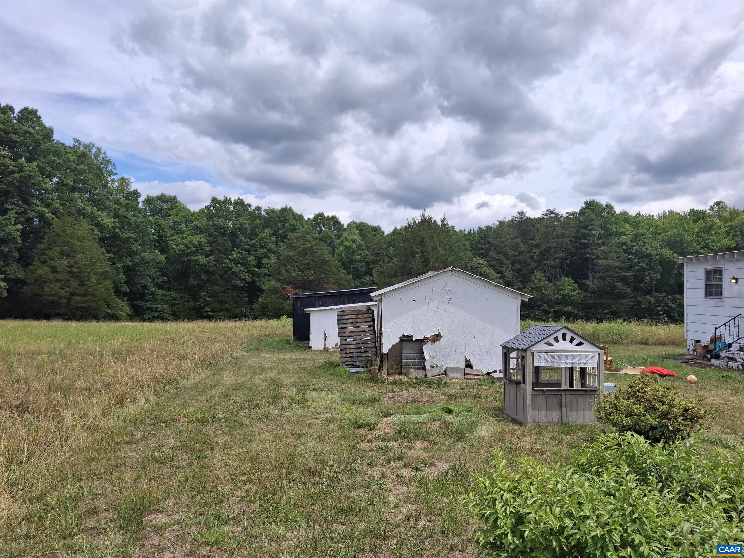 13917 S CONSTITUTION RTE, SCOTTSVILLE, Virginia 24590, 3 Bedrooms Bedrooms, ,1 BathroomBathrooms,Residential,13917 S CONSTITUTION RTE,678669 MLS # 678669 13917 S CONSTITUTION RTE, SCOTTSVILLE, Virginia 24590, 3 Bedrooms Bedrooms, ,1 BathroomBathrooms,Residential,13917 S CONSTITUTION RTE,678669 MLS # 678669