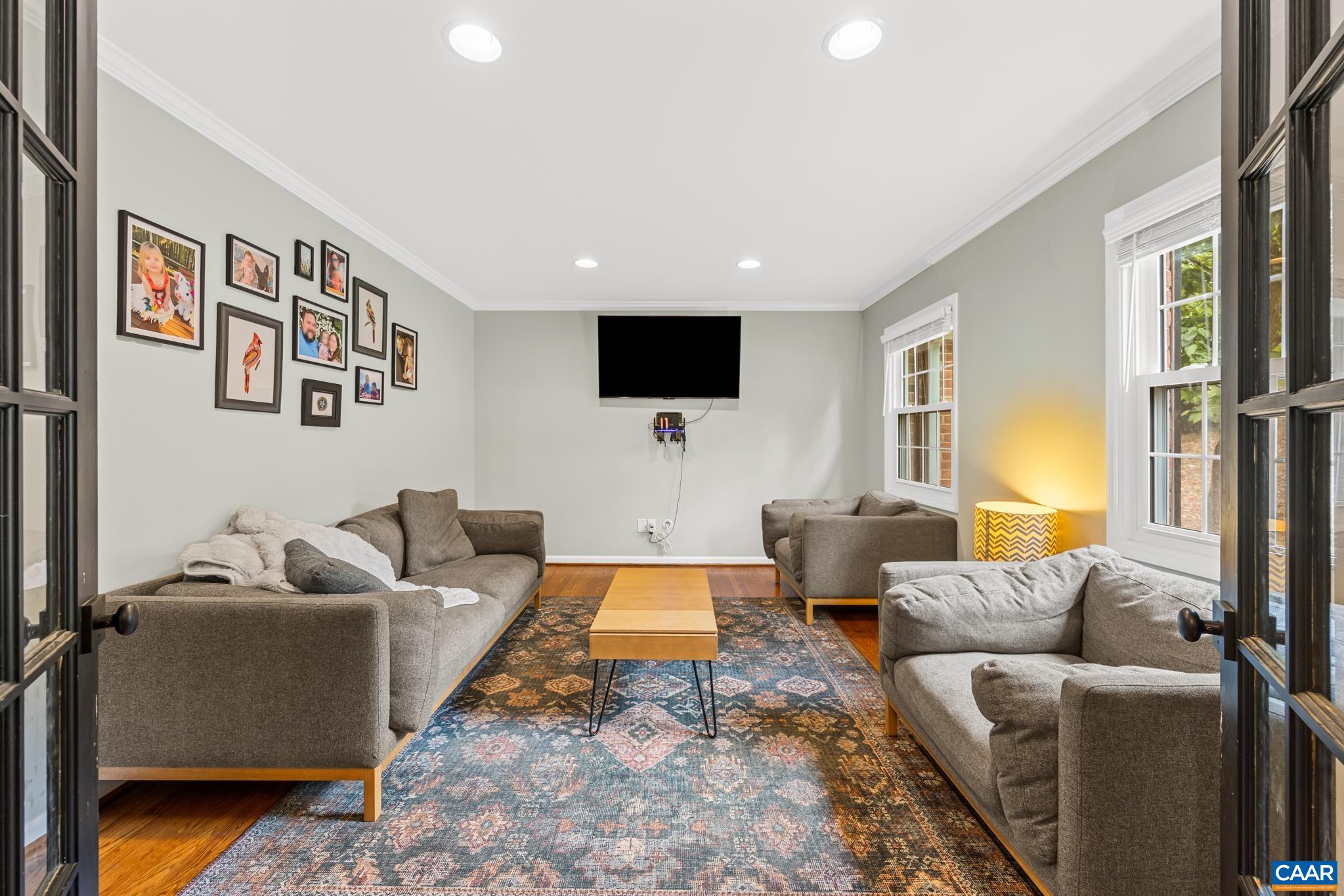 122 BOLLINGBROOK DR, CHARLOTTESVILLE, Virginia 22911, 5 Bedrooms Bedrooms, ,3 BathroomsBathrooms,Residential,122 BOLLINGBROOK DR,678671 MLS # 678671