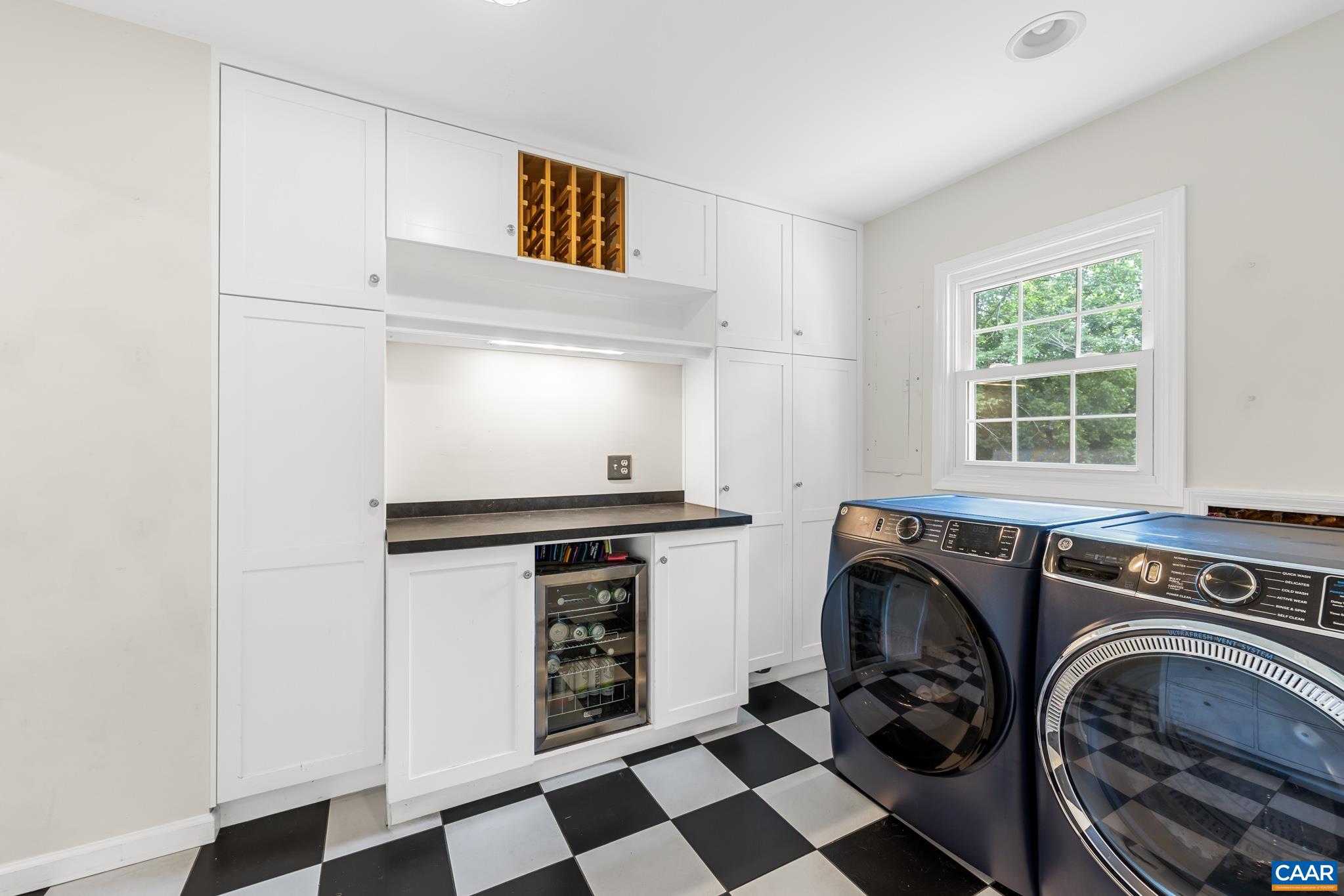 122 BOLLINGBROOK DR, CHARLOTTESVILLE, Virginia 22911, 5 Bedrooms Bedrooms, ,3 BathroomsBathrooms,Residential,122 BOLLINGBROOK DR,678671 MLS # 678671