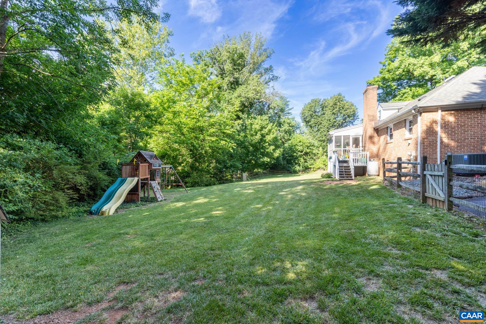 122 BOLLINGBROOK DR, CHARLOTTESVILLE, Virginia 22911, 5 Bedrooms Bedrooms, ,3 BathroomsBathrooms,Residential,122 BOLLINGBROOK DR,678671 MLS # 678671