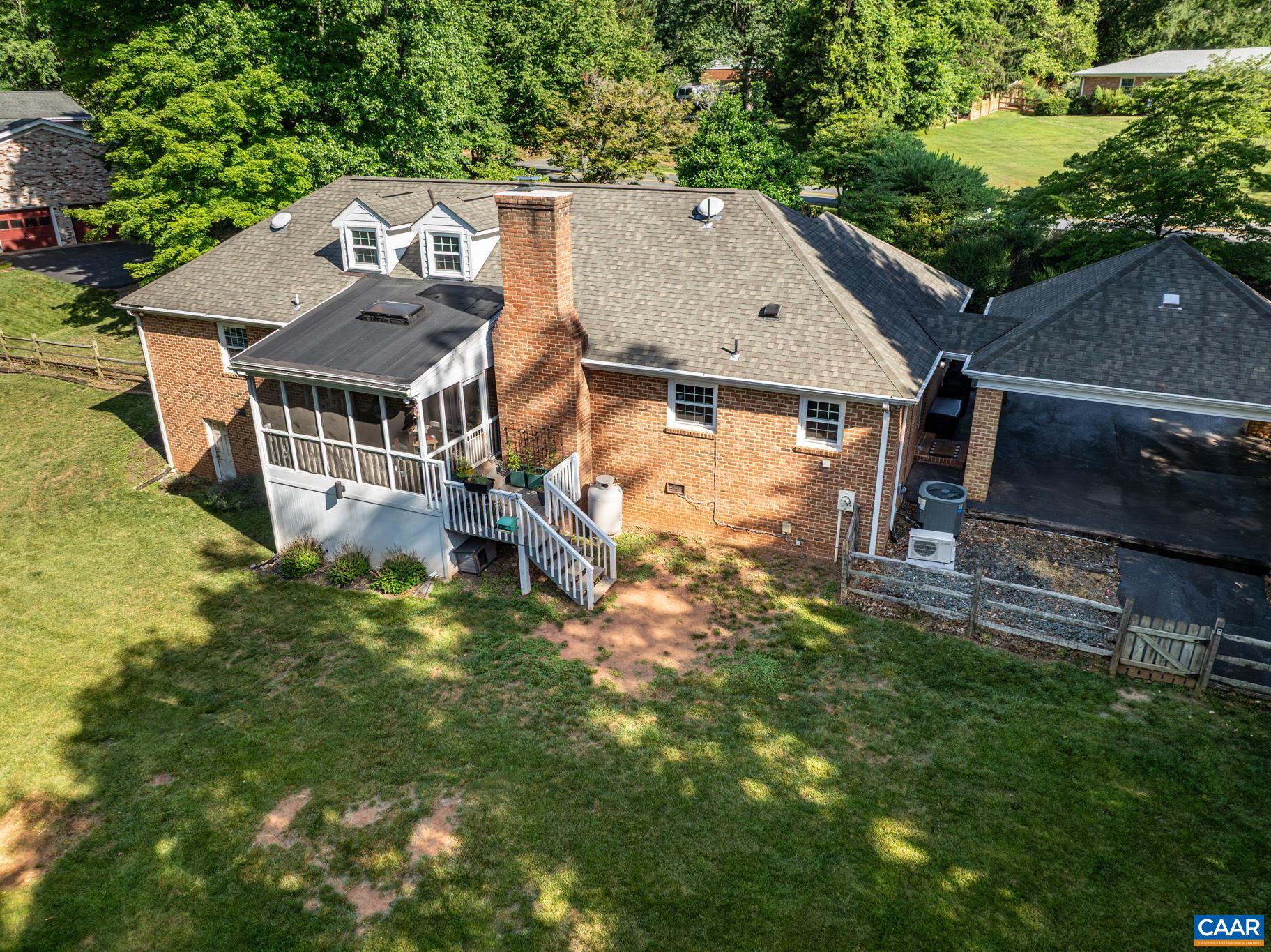 122 BOLLINGBROOK DR, CHARLOTTESVILLE, Virginia 22911, 5 Bedrooms Bedrooms, ,3 BathroomsBathrooms,Residential,122 BOLLINGBROOK DR,678671 MLS # 678671