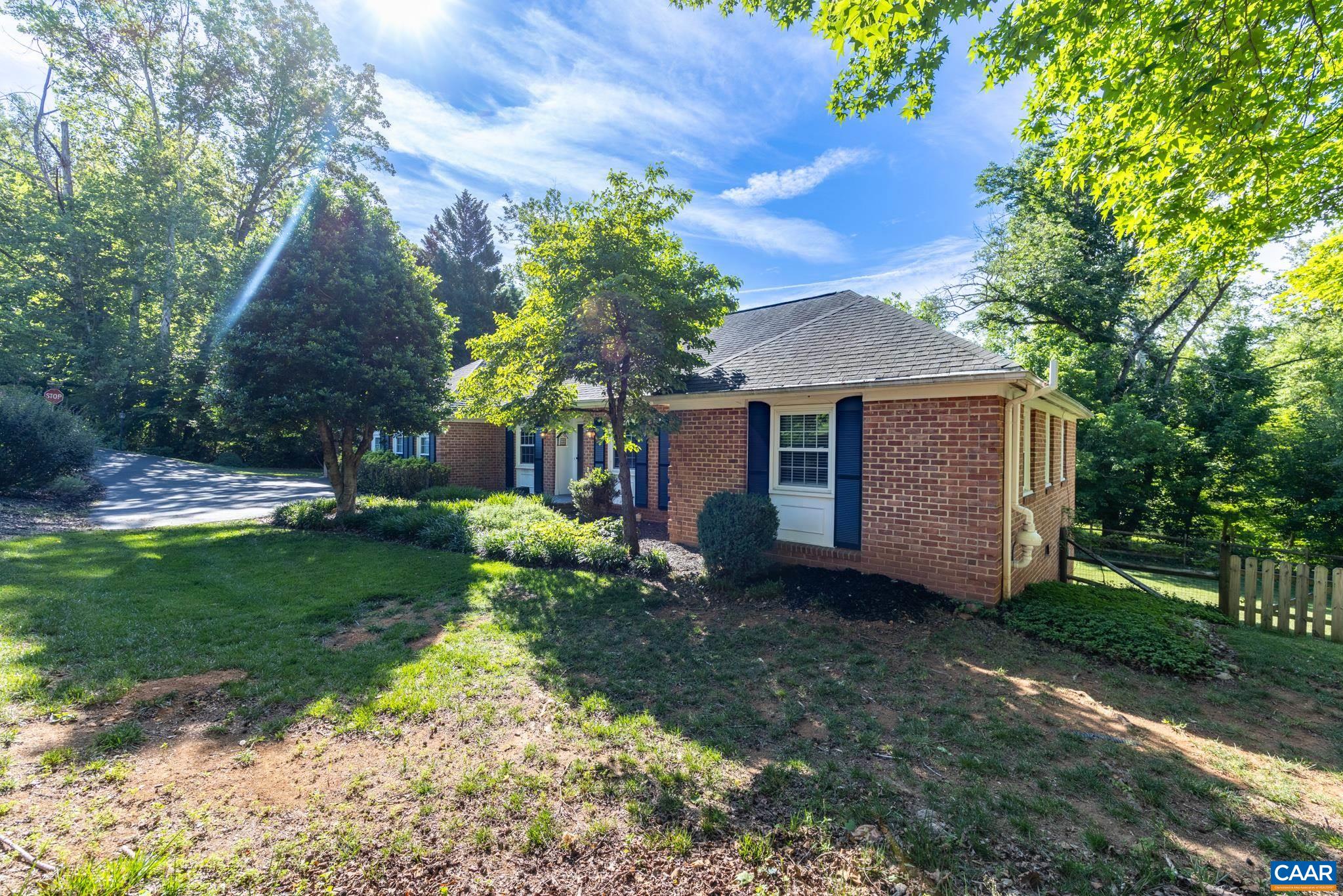 122 BOLLINGBROOK DR, CHARLOTTESVILLE, Virginia 22911, 5 Bedrooms Bedrooms, ,3 BathroomsBathrooms,Residential,122 BOLLINGBROOK DR,678671 MLS # 678671