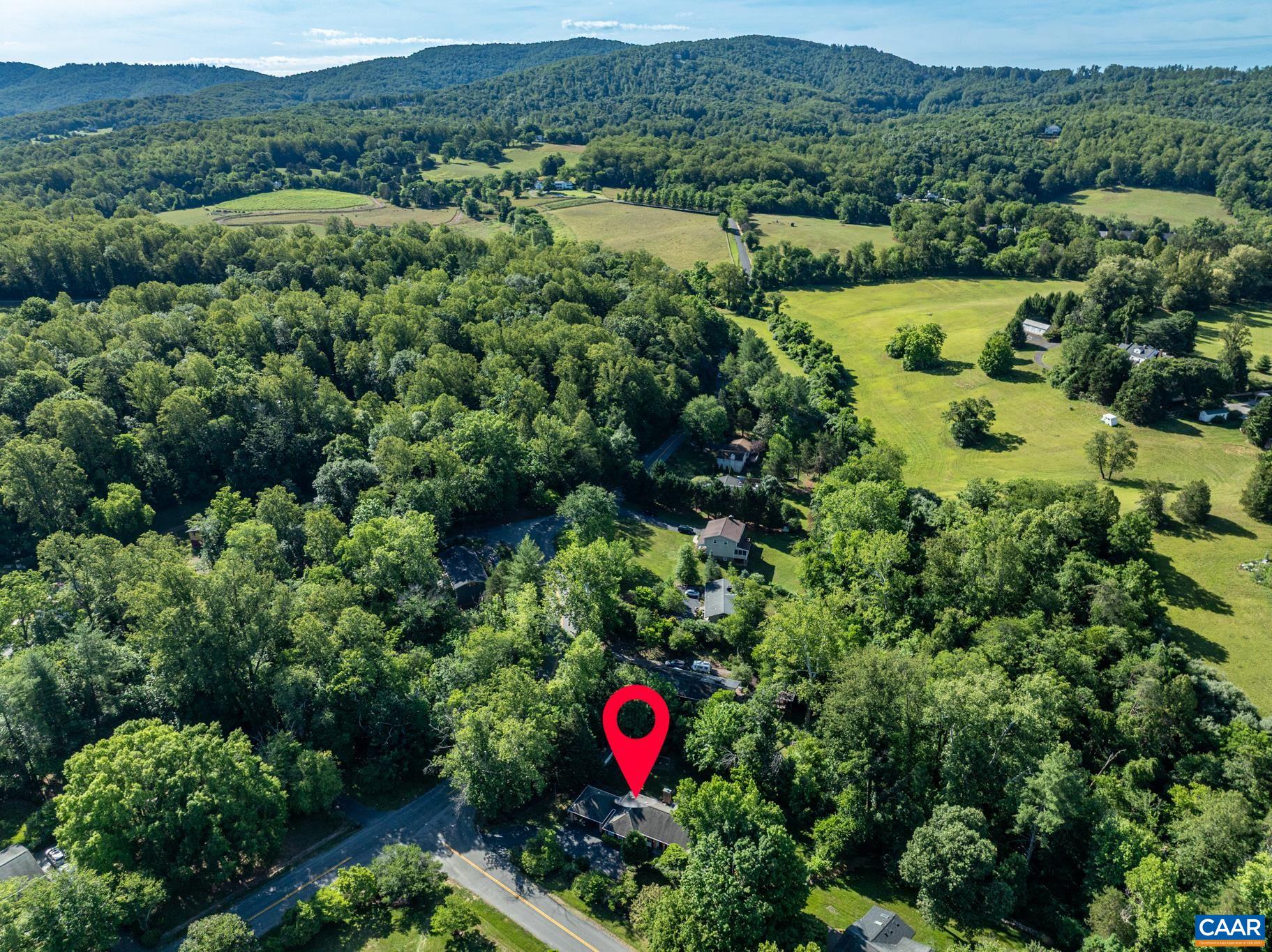 122 BOLLINGBROOK DR, CHARLOTTESVILLE, Virginia 22911, 5 Bedrooms Bedrooms, ,3 BathroomsBathrooms,Residential,122 BOLLINGBROOK DR,678671 MLS # 678671